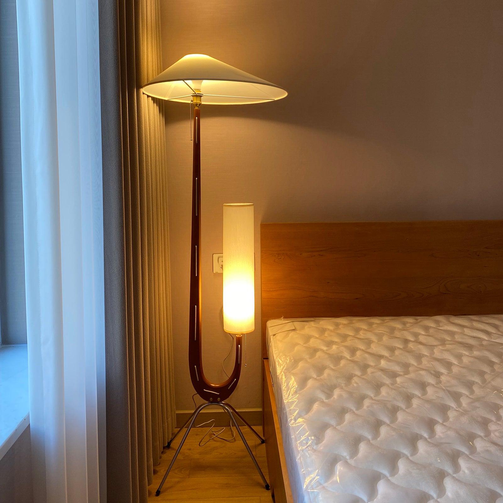Giraffe Floor Lamp - Cueteks