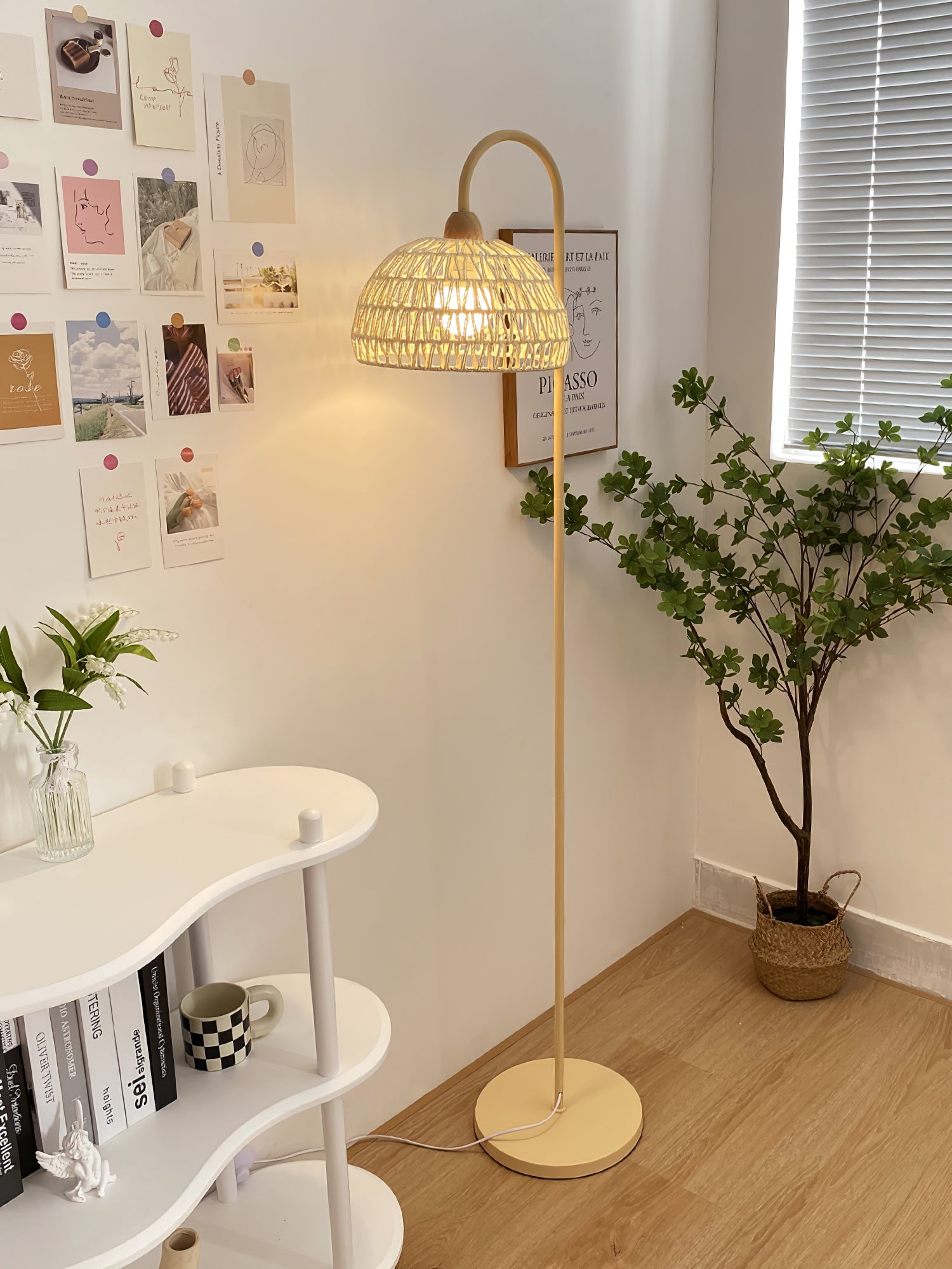 Rattan Arch Floor Lamp - Cueteks