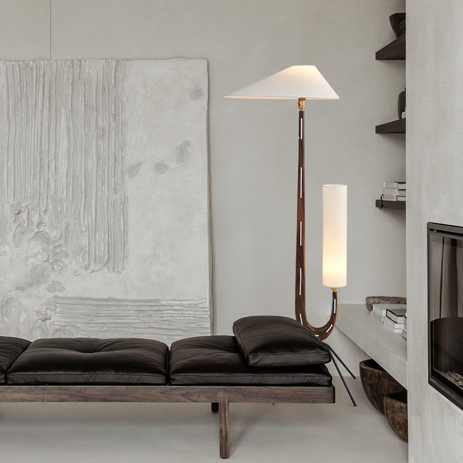 Giraffe Floor Lamp - Cueteks