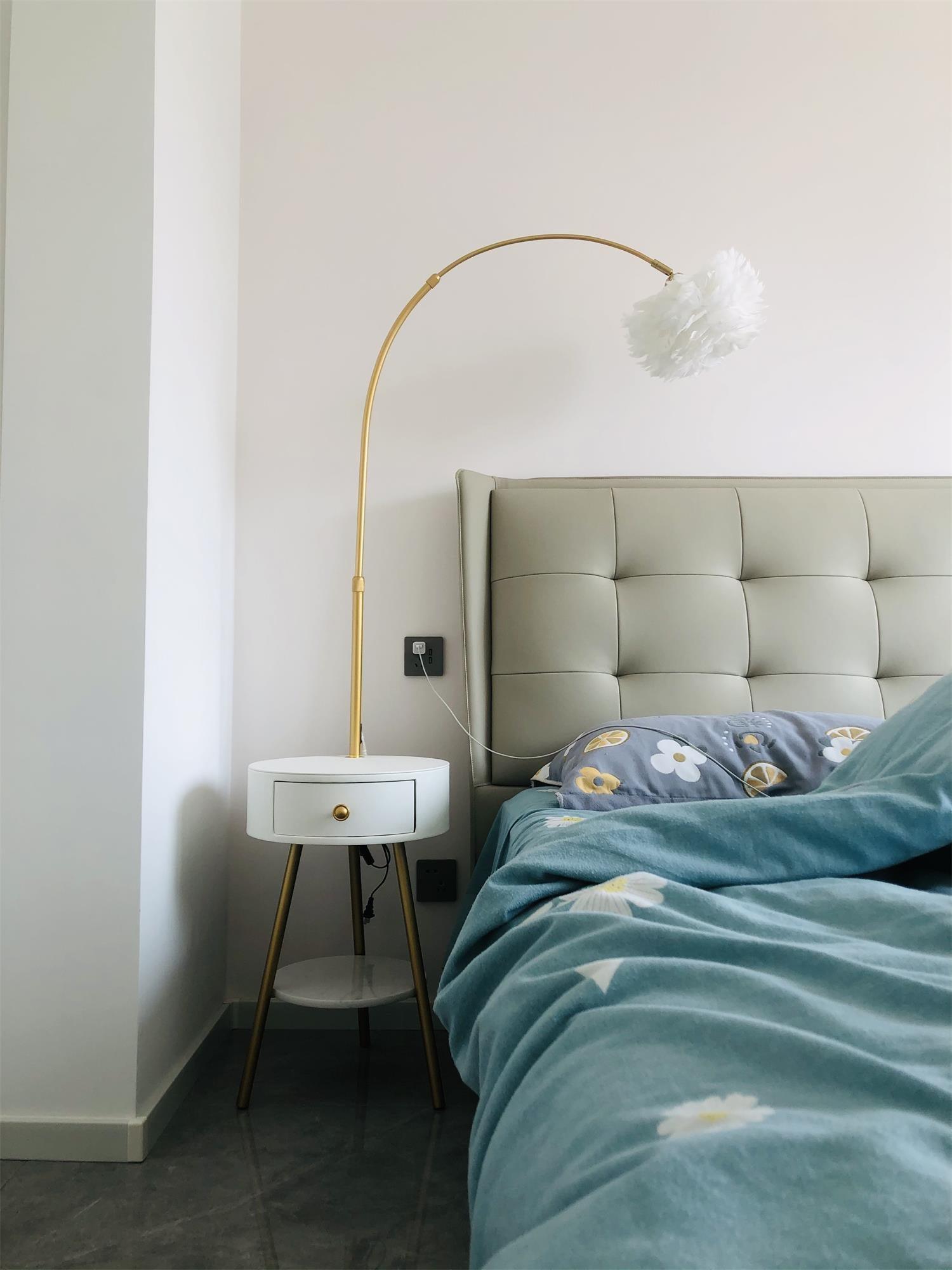 Feather Drawer Floor Lamp - Cueteks