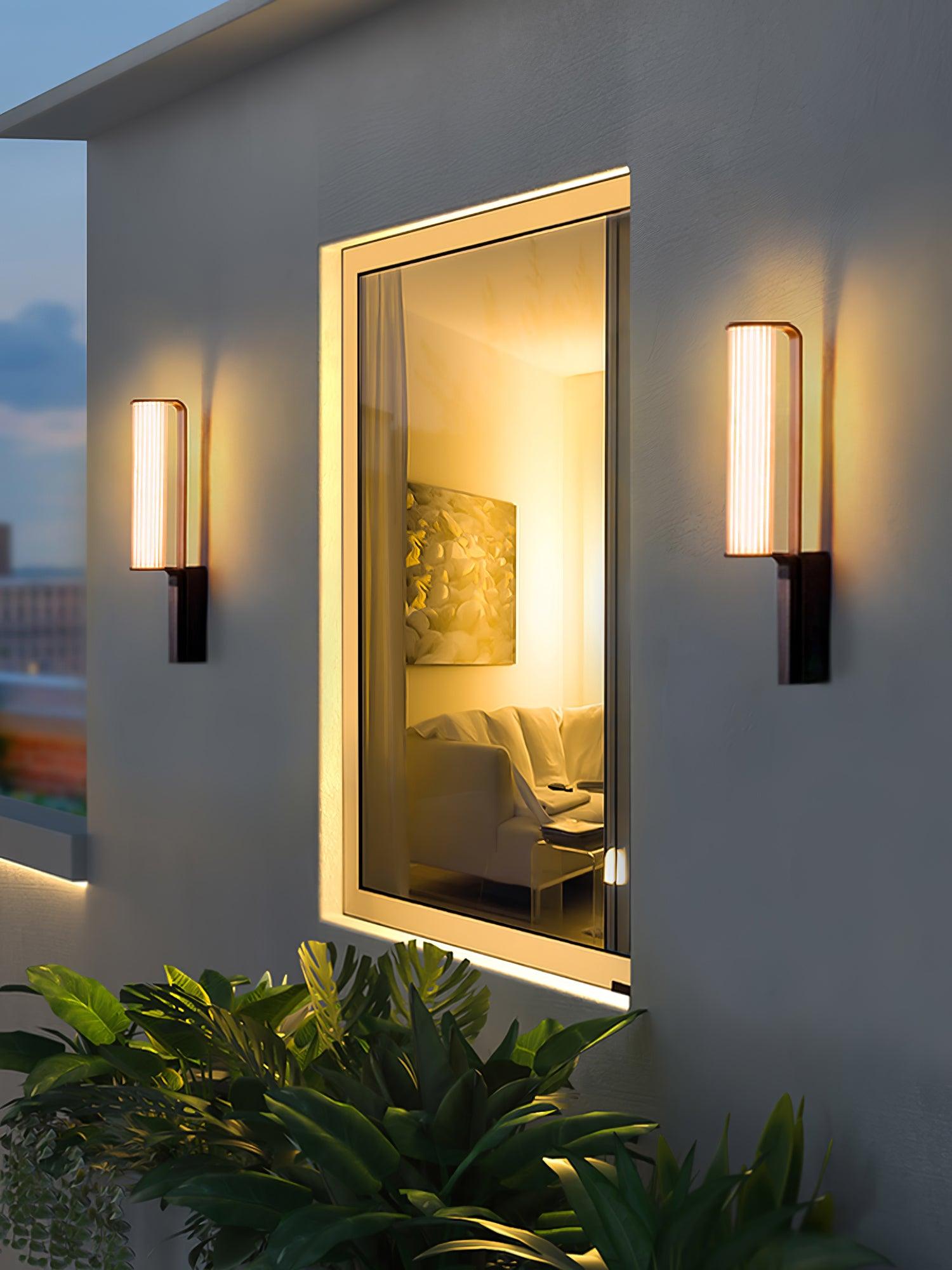 Zenith Arc Outdoor LED Sconce - Cueteks