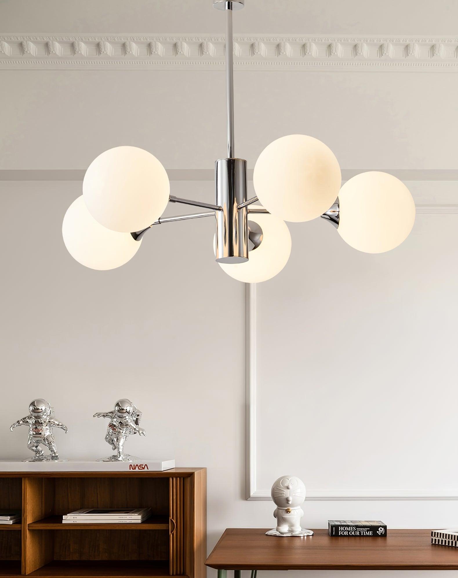 Lola Chandelier - Cueteks