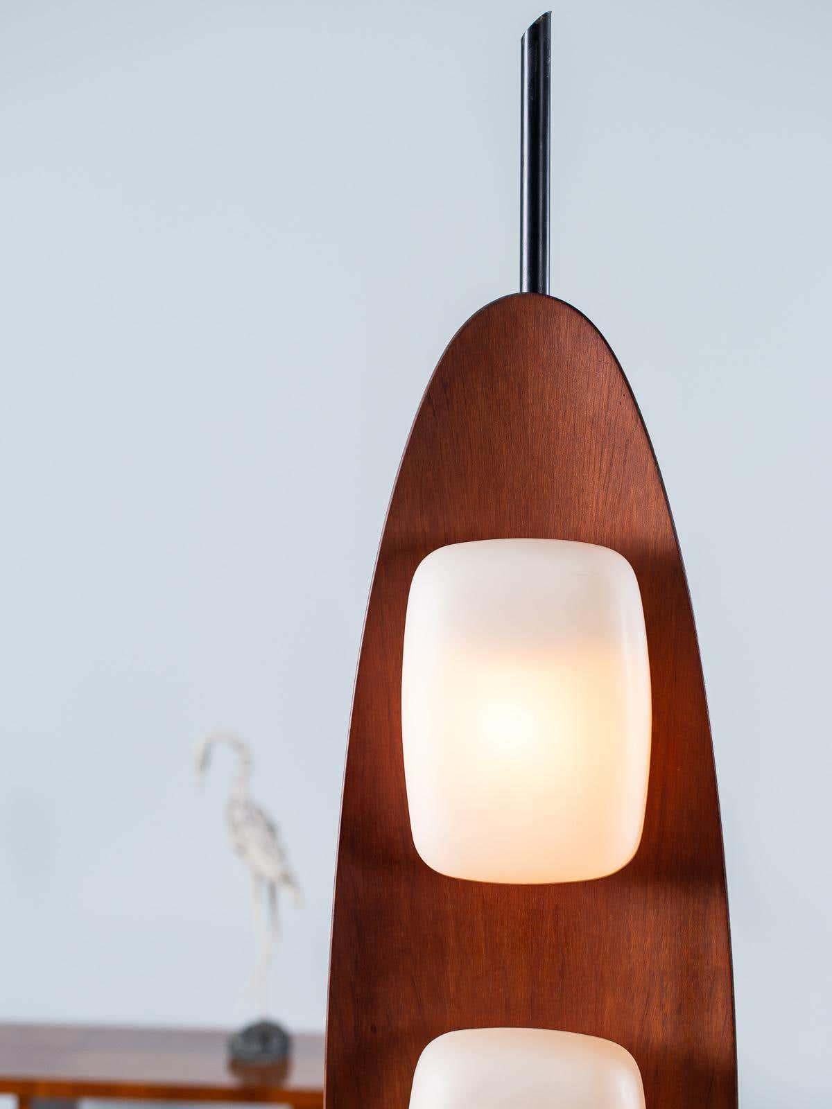 Surfboard Floor Lamp - Cueteks