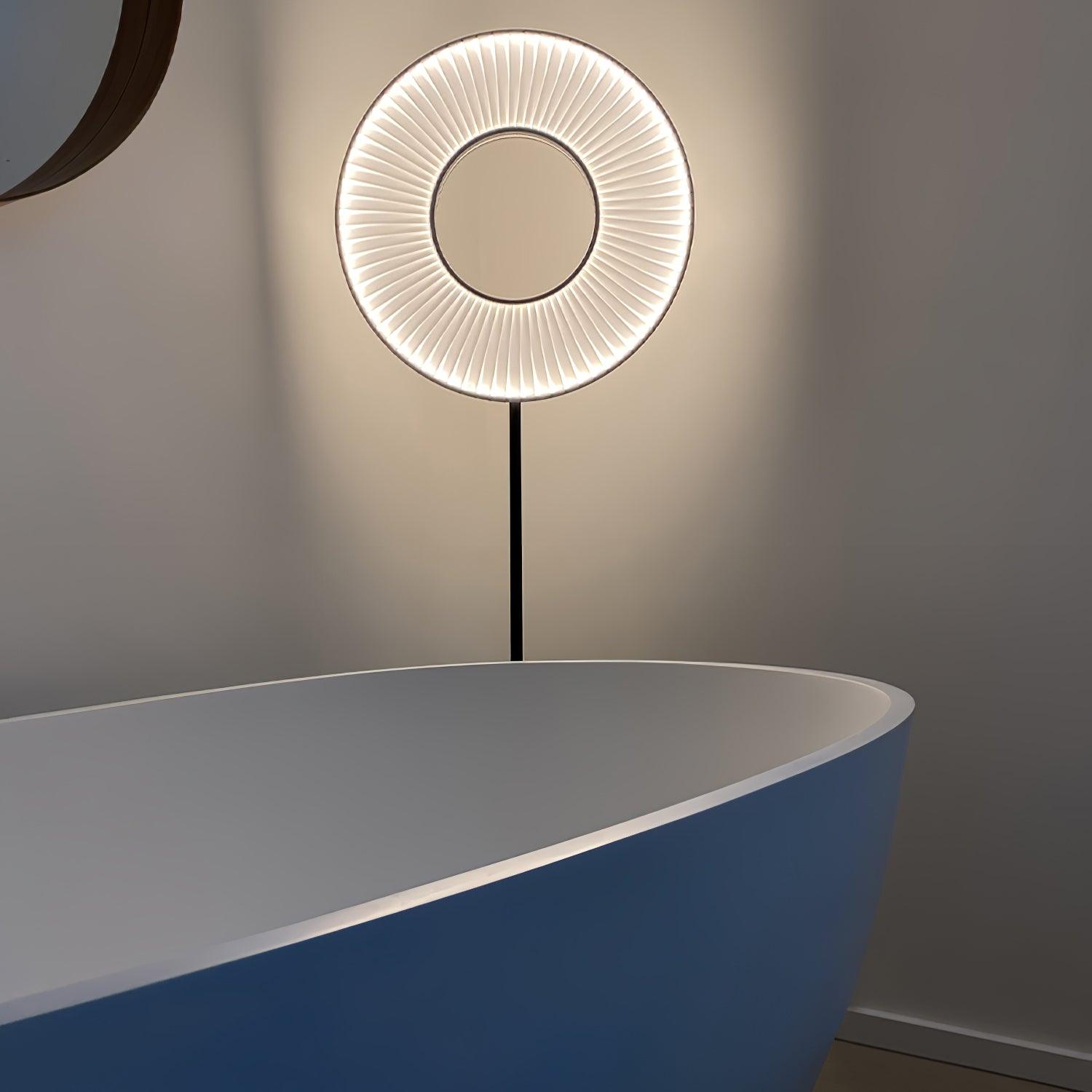 Iris Totem Floor Lamp - Cueteks