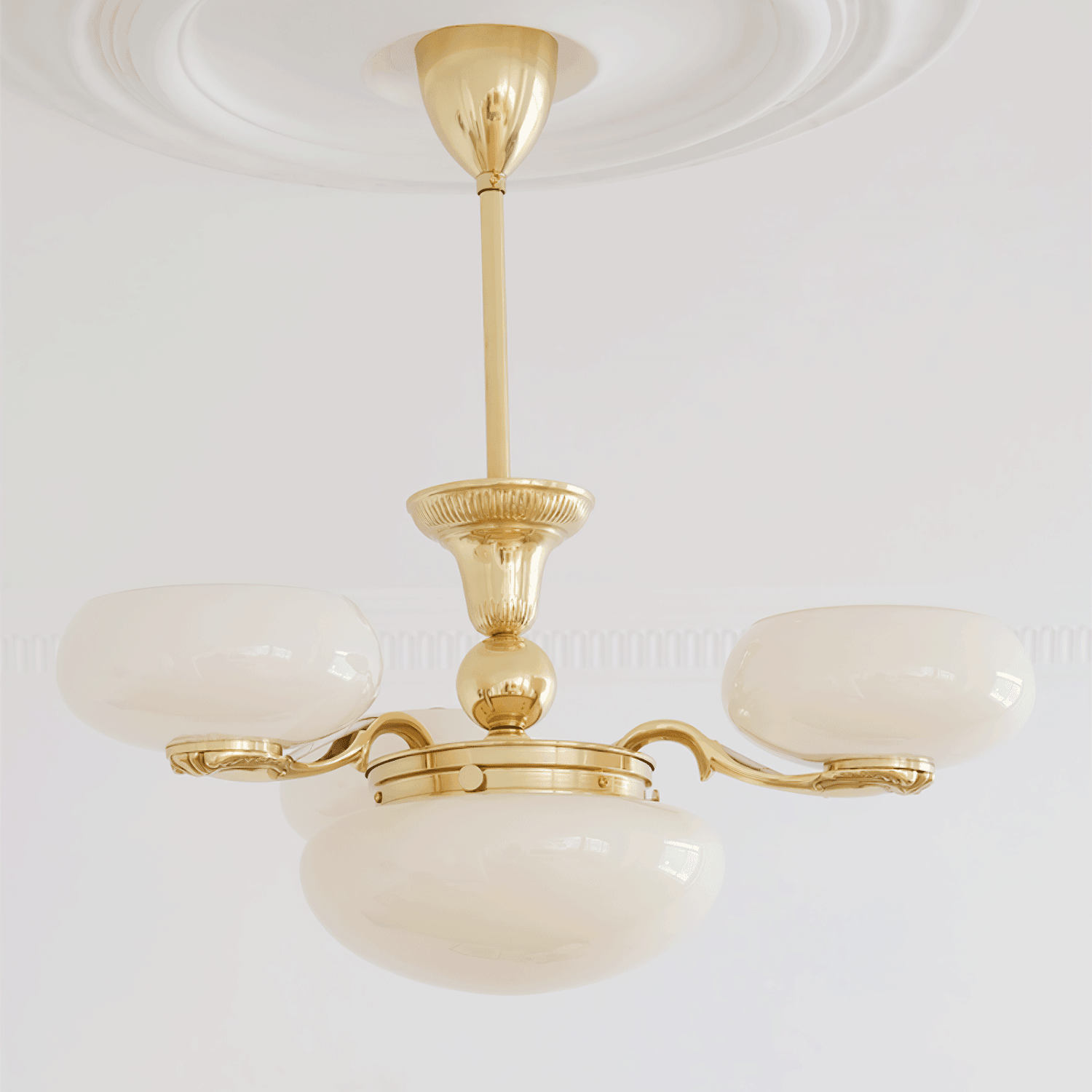 Brass Radiance Orb Chandelier - Cueteks