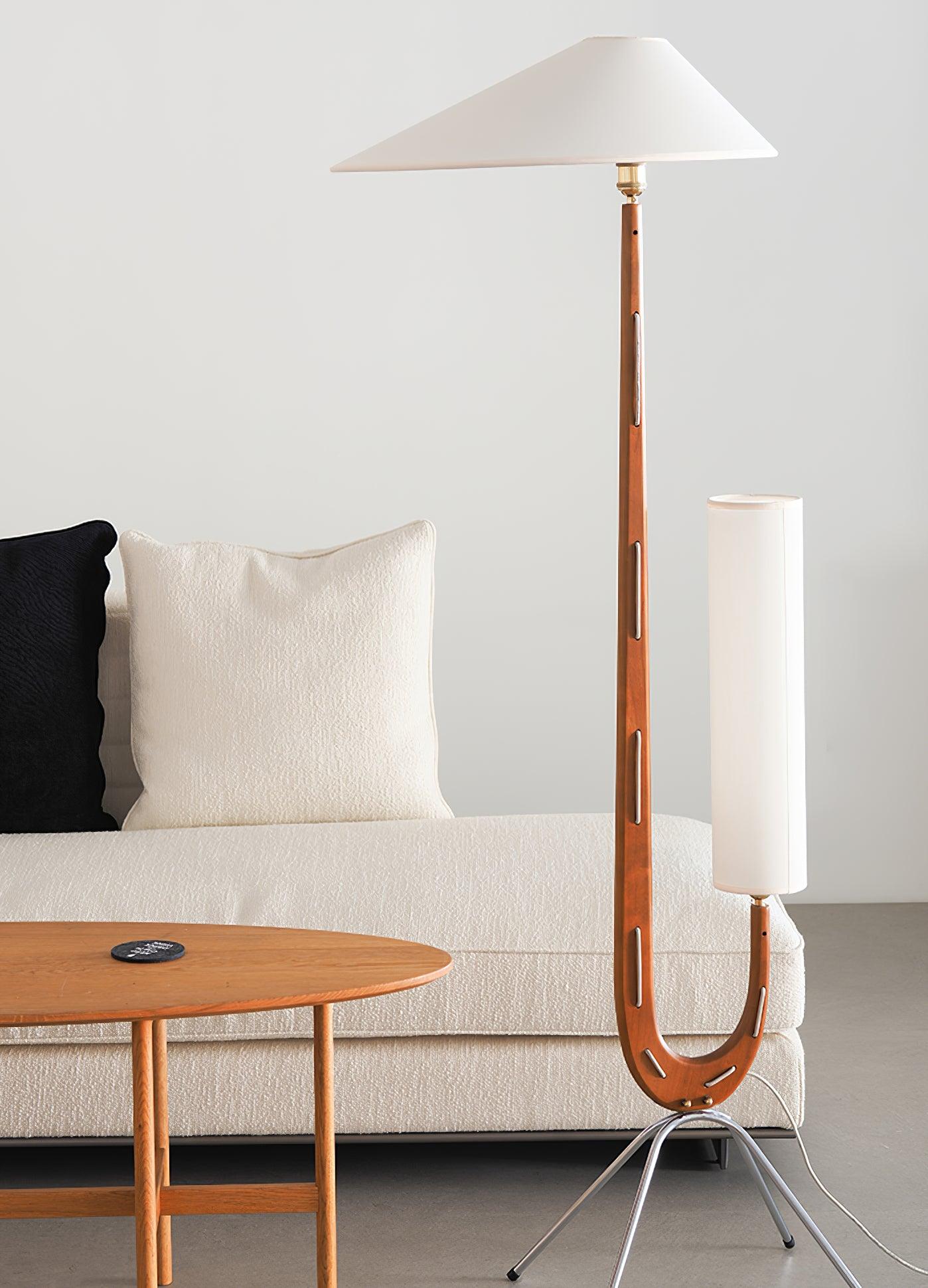 Giraffe Floor Lamp - Cueteks