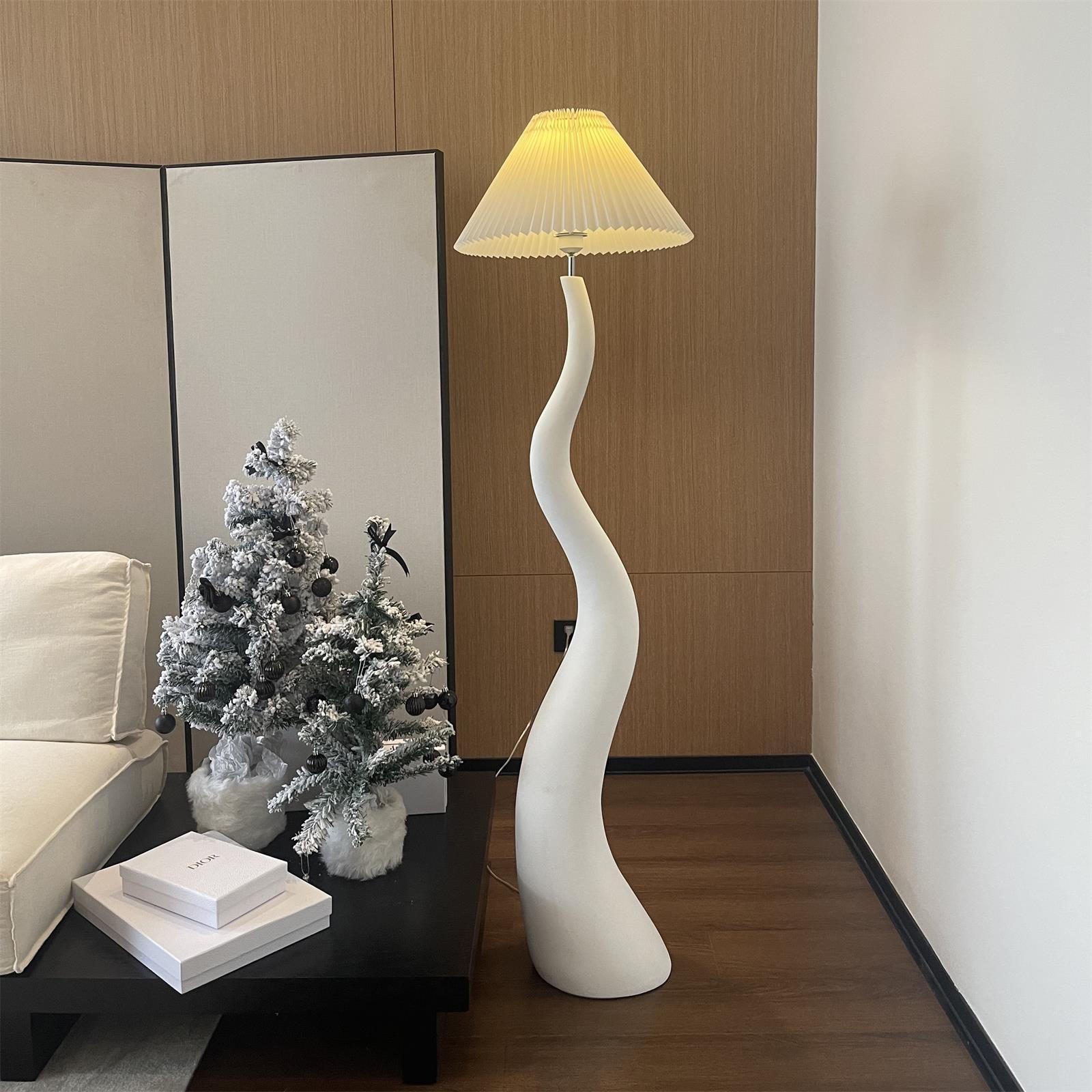 Twisted Pleated Floor Lamp - Cueteks