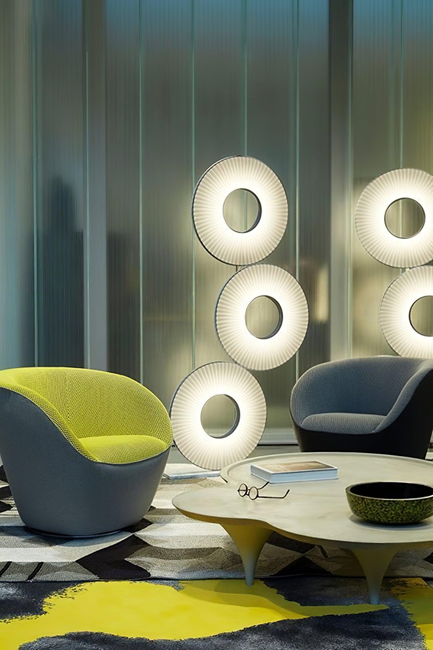 Iris Totem Floor Lamp - Cueteks