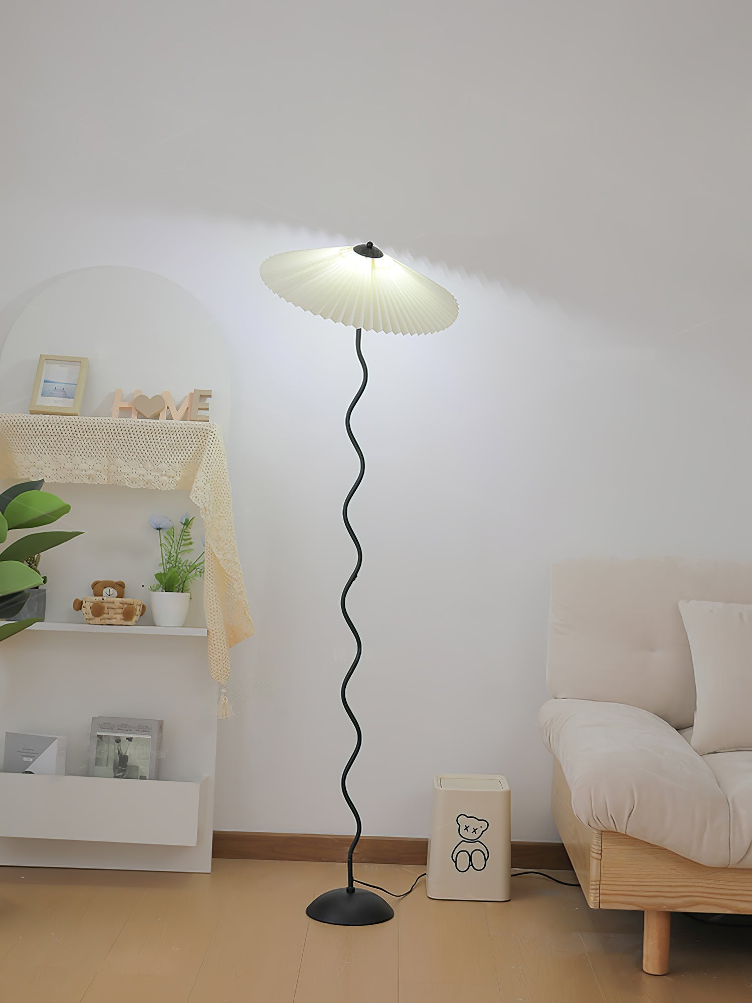 Squiggle Floor Lamp - Cueteks