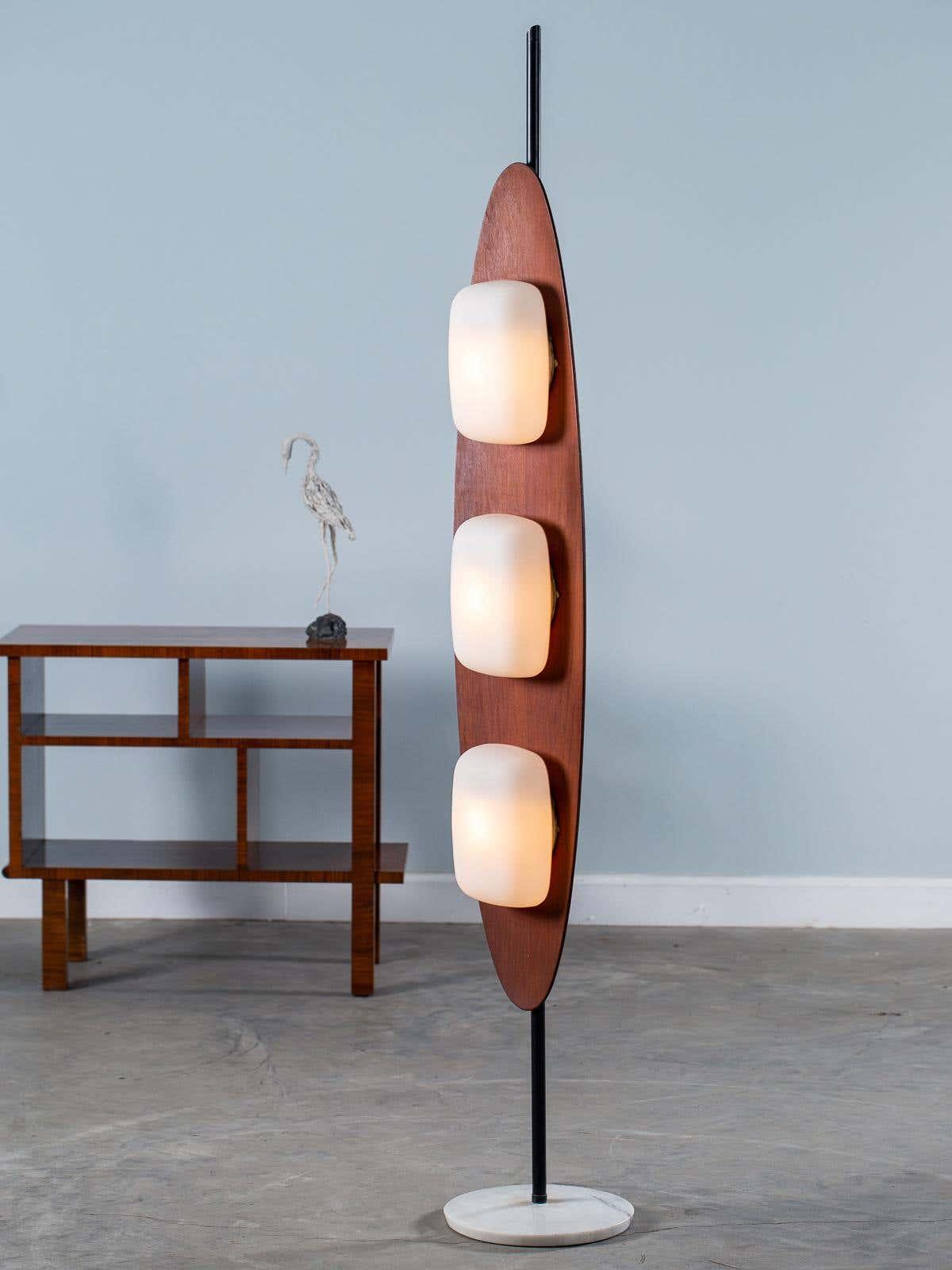 Surfboard Floor Lamp - Cueteks