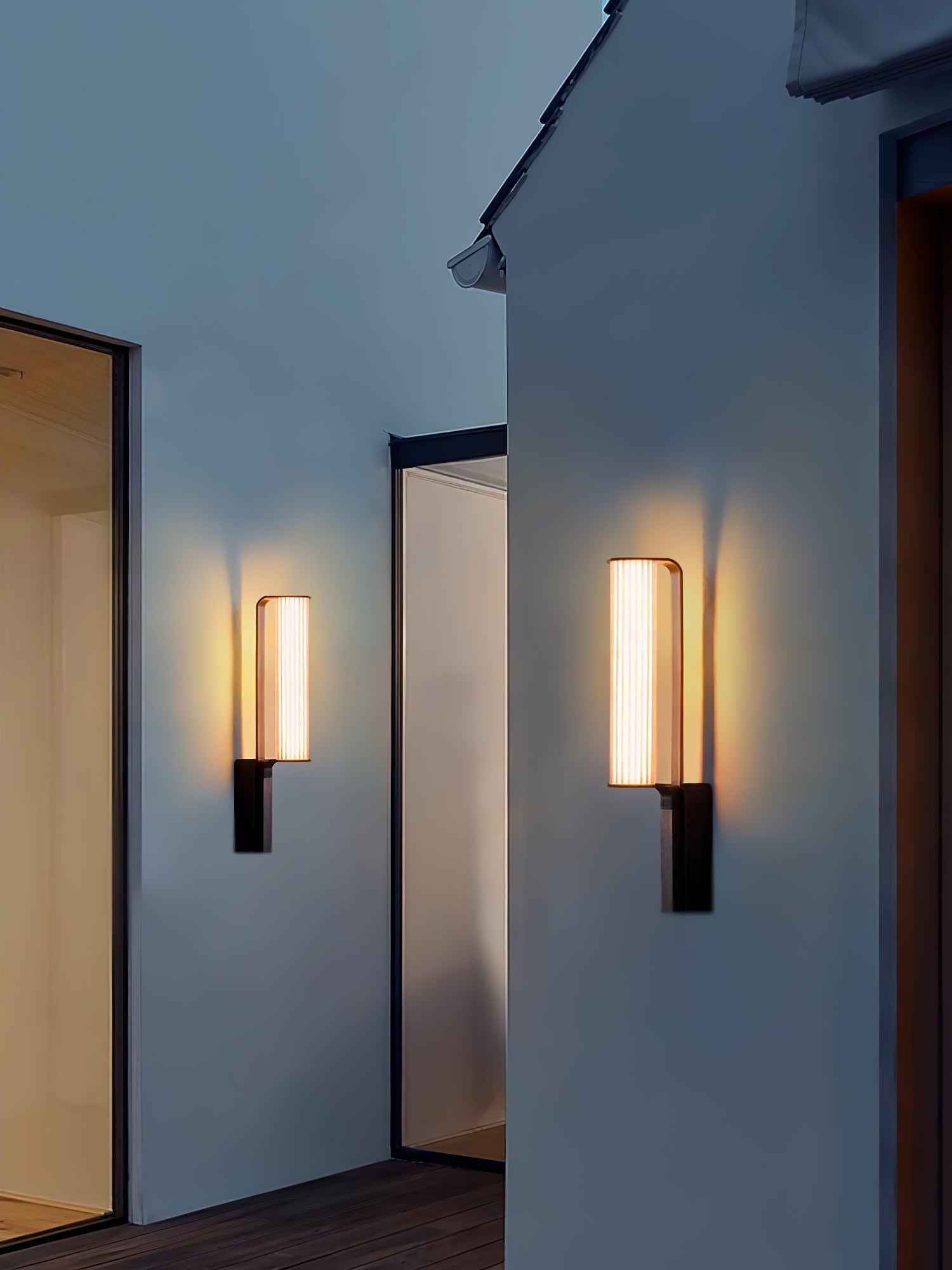Zenith Arc Outdoor LED Sconce - Cueteks