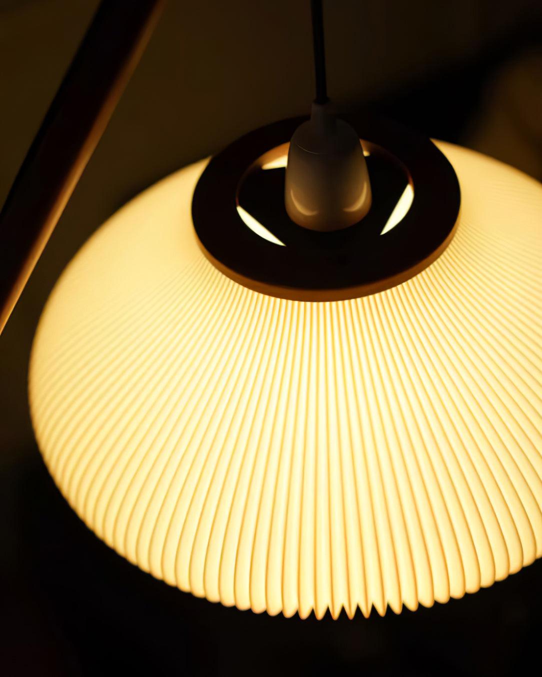 Matsusu Floor Lamp - Cueteks