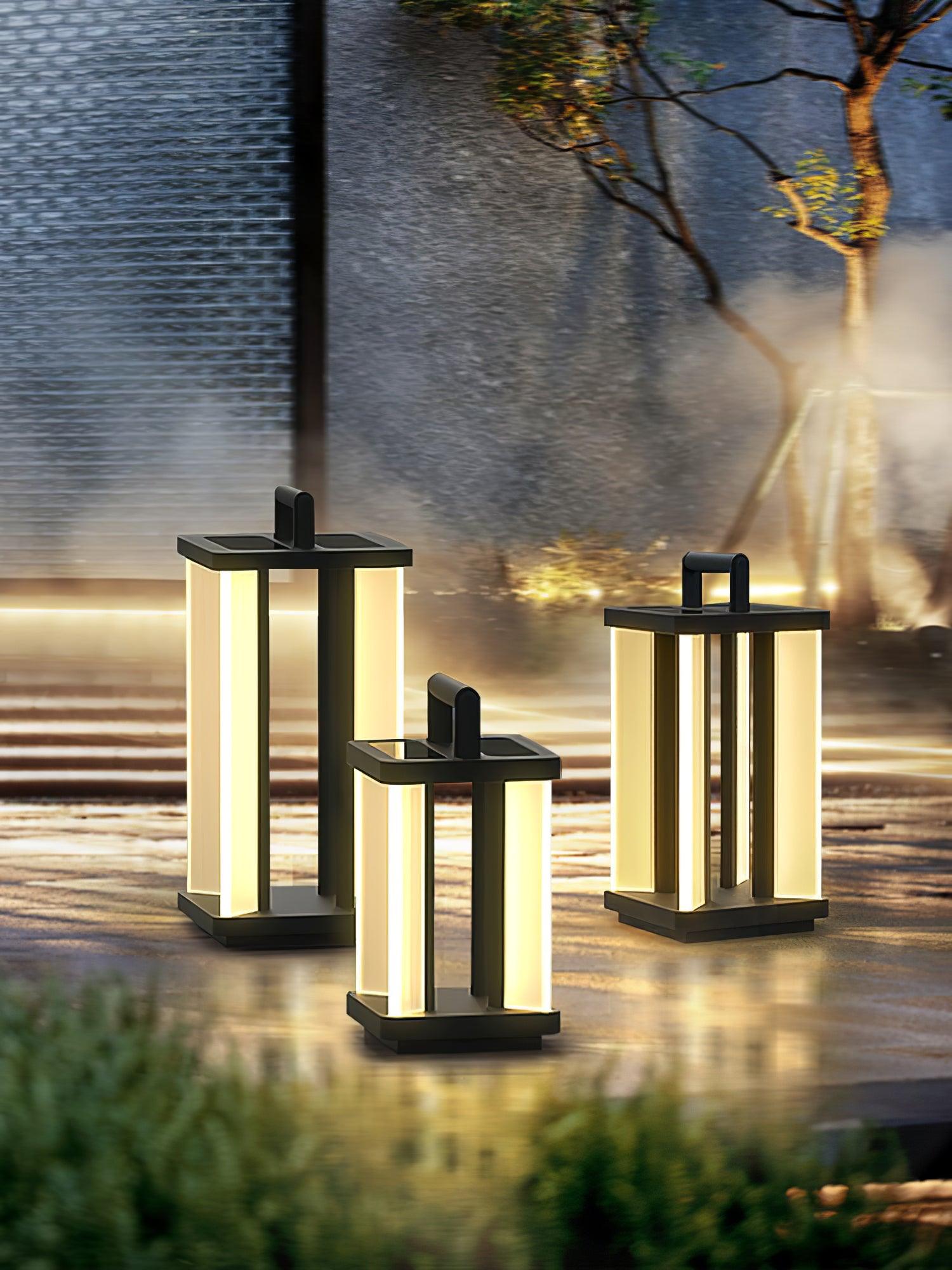 Metroluxe Solar Outdoor Light - Cueteks