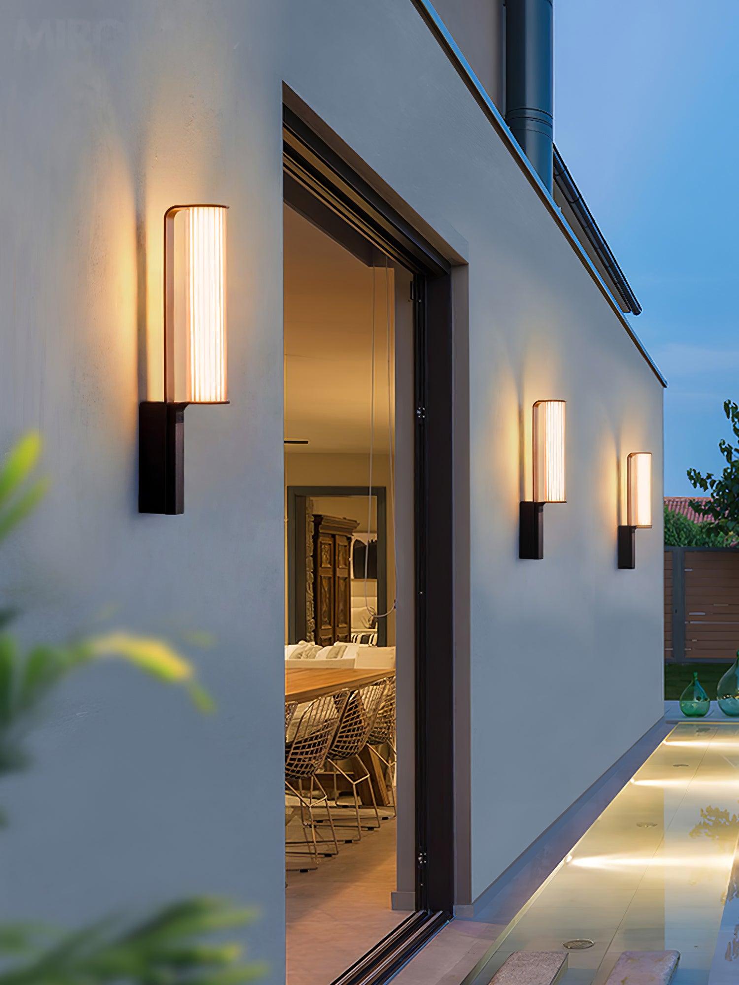 Zenith Arc Outdoor LED Sconce - Cueteks