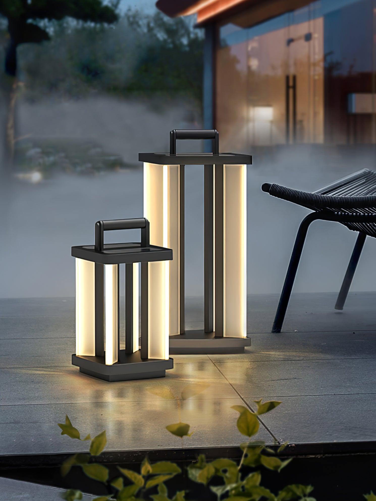 Metroluxe Solar Outdoor Light - Cueteks