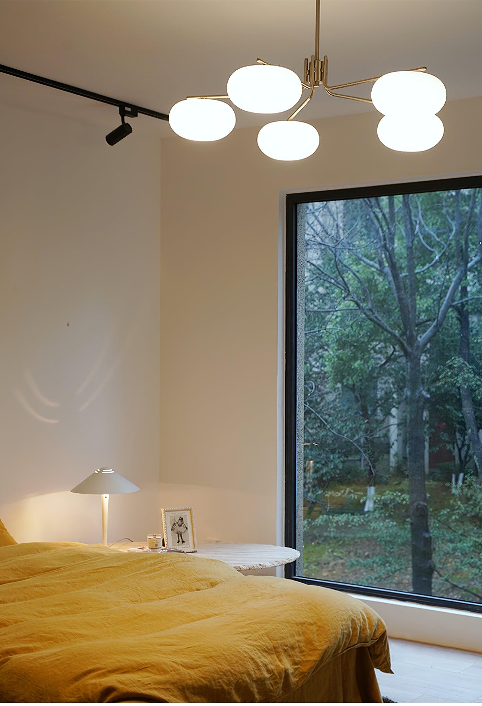 Barndon Chandelier - Cueteks