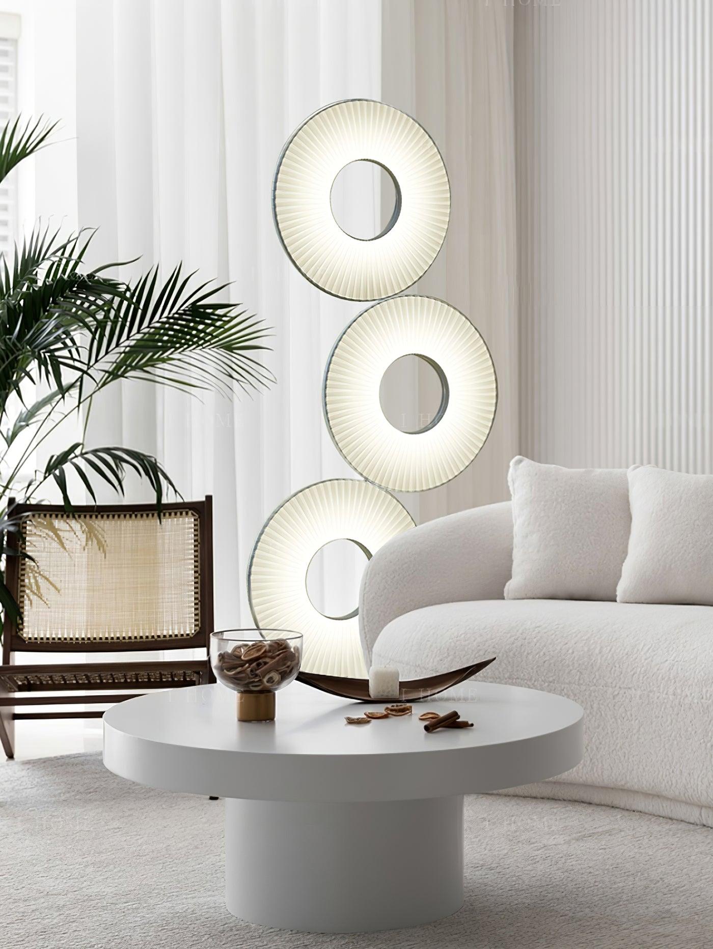 Iris Totem Floor Lamp - Cueteks