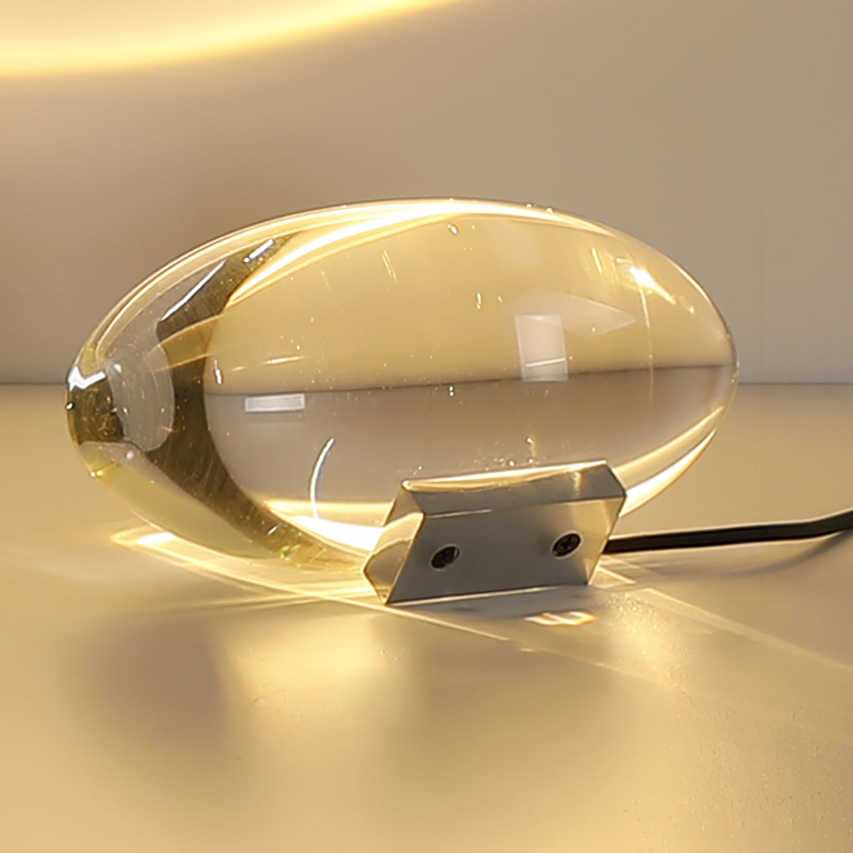 Atman Table Lamp - Cueteks