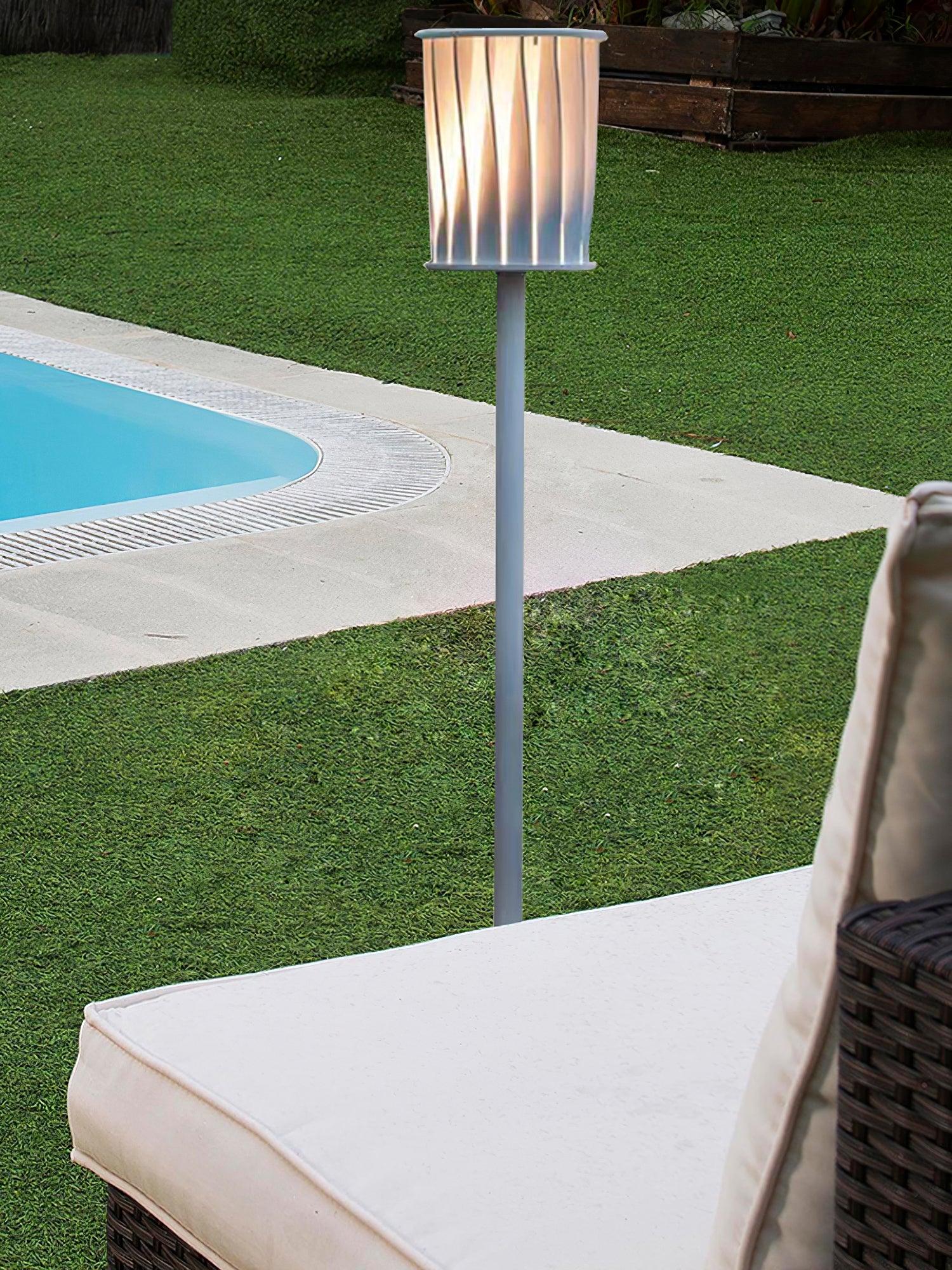 White Column Garden Light - Cueteks