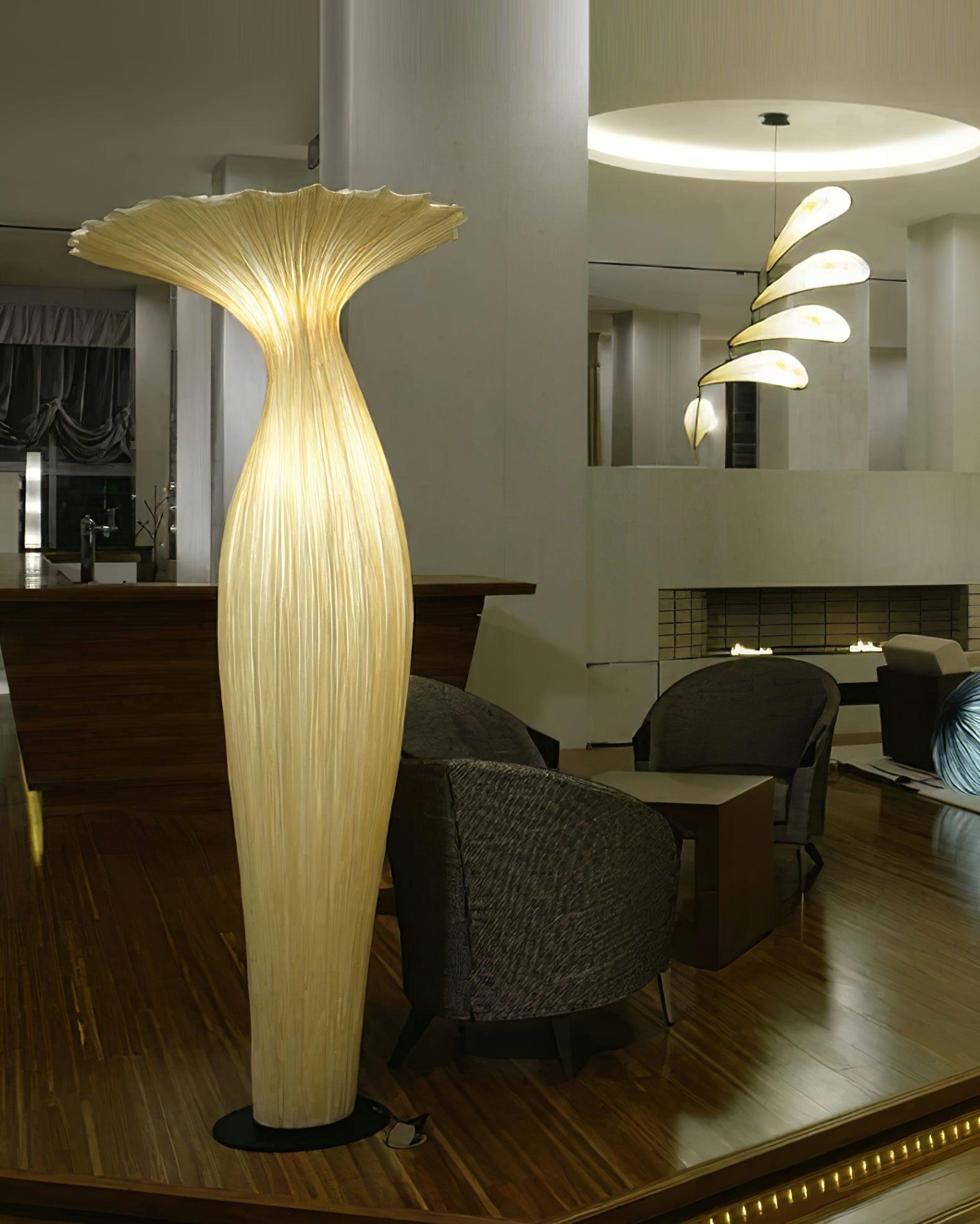 Vase Fabric Floor Lamp - Cueteks