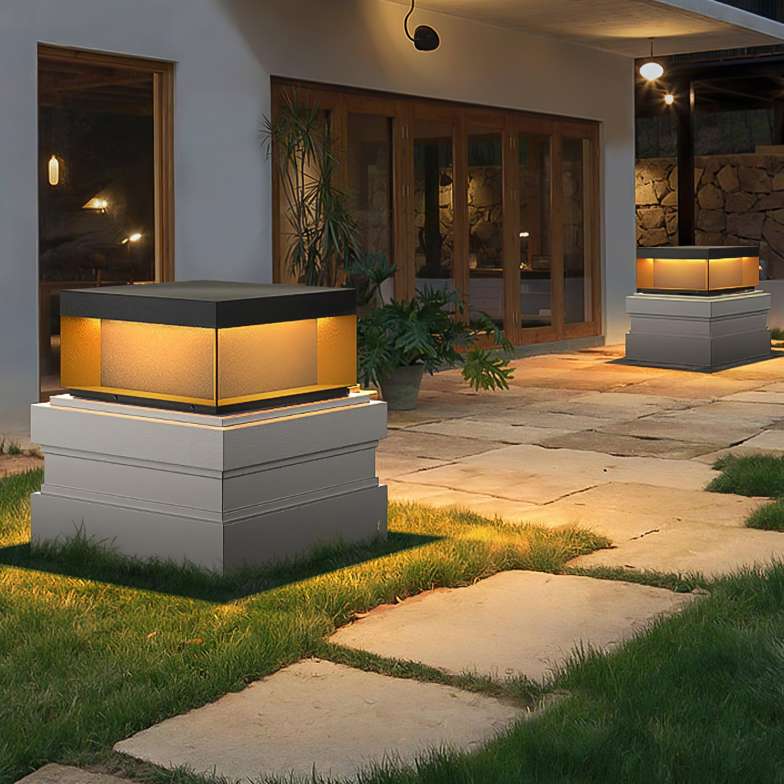 Black Box Outdoor Post Light - Cueteks