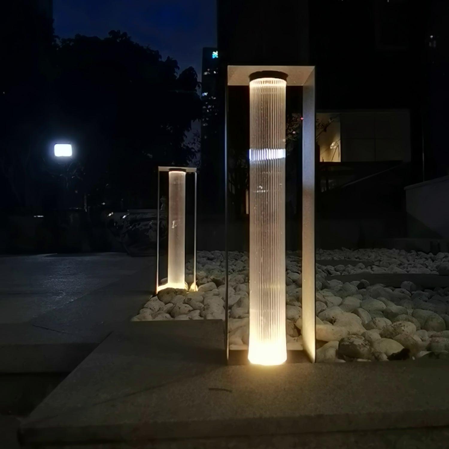 Frame Outdoor Post Lamp - Cueteks