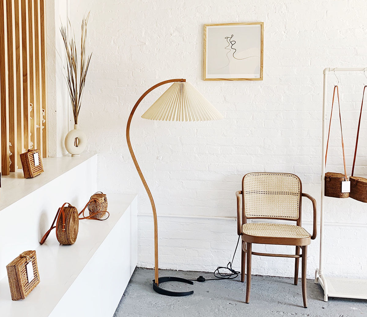 Caprani Floor Lamp - Cueteks