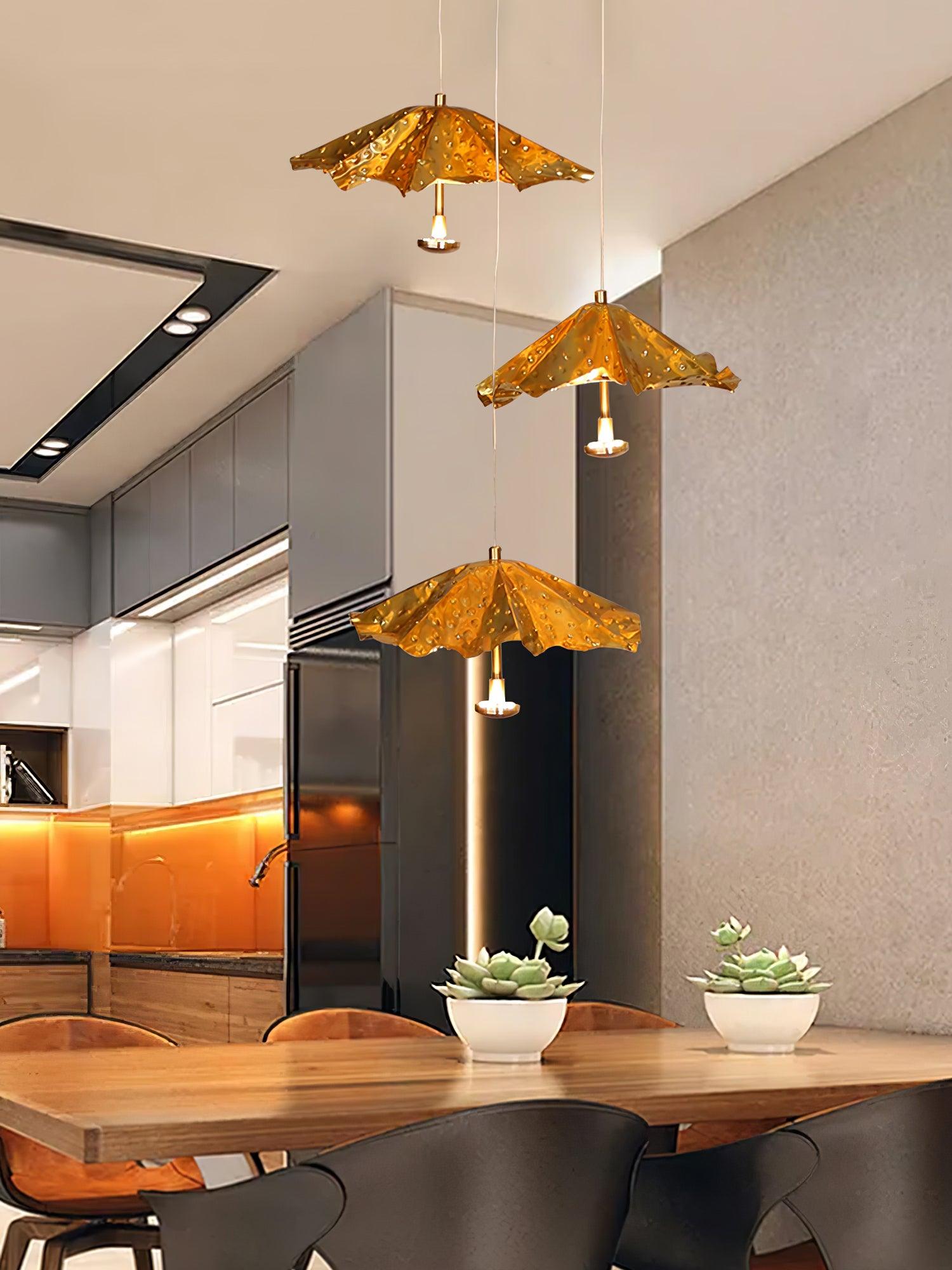 Livra Leaf Chandelier - Cueteks