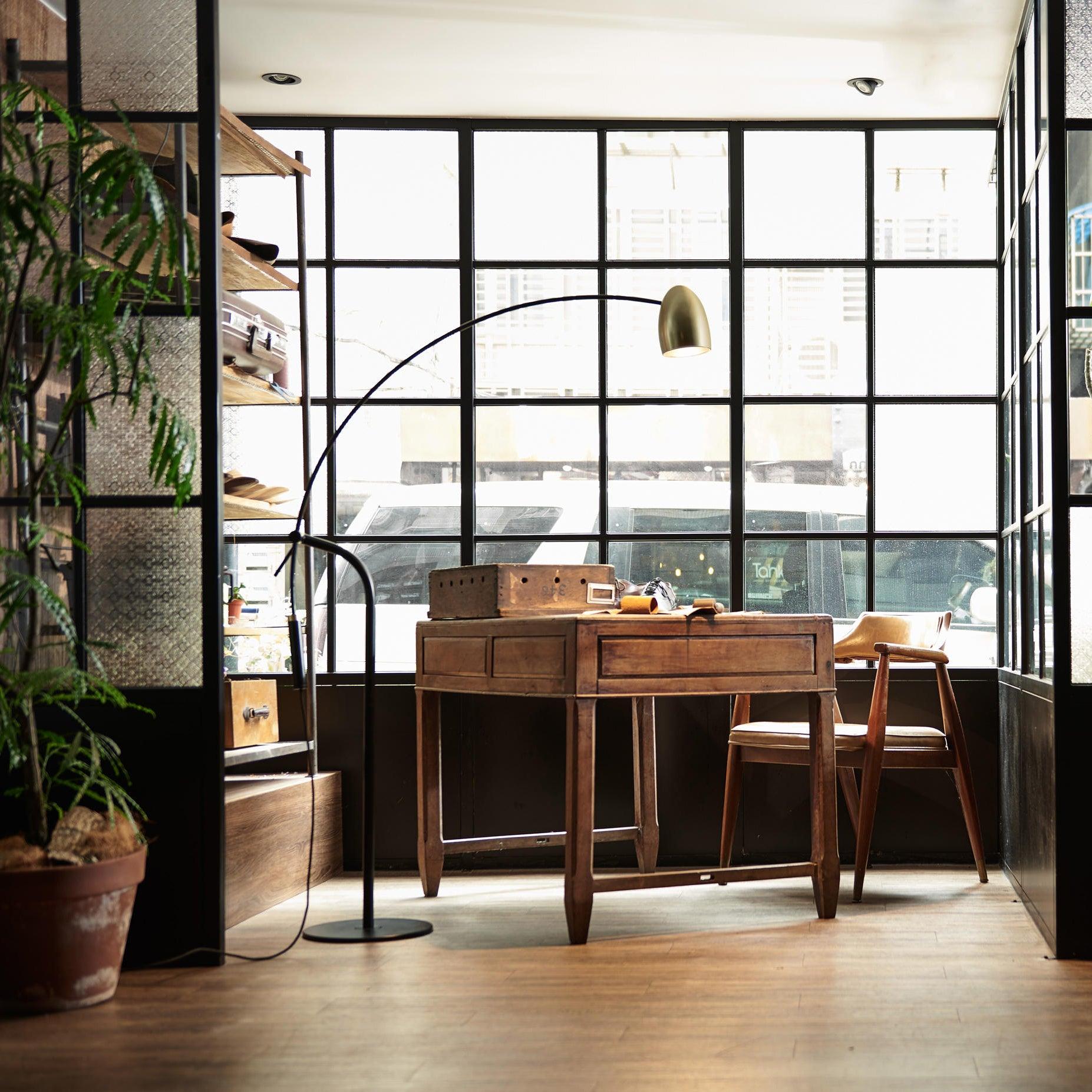 Hercules Floor Lamp - Cueteks
