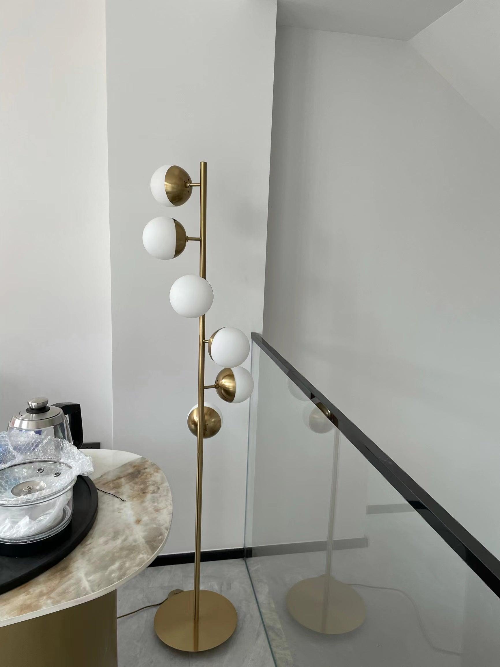 Doppler LED Tree Lamp - Cueteks