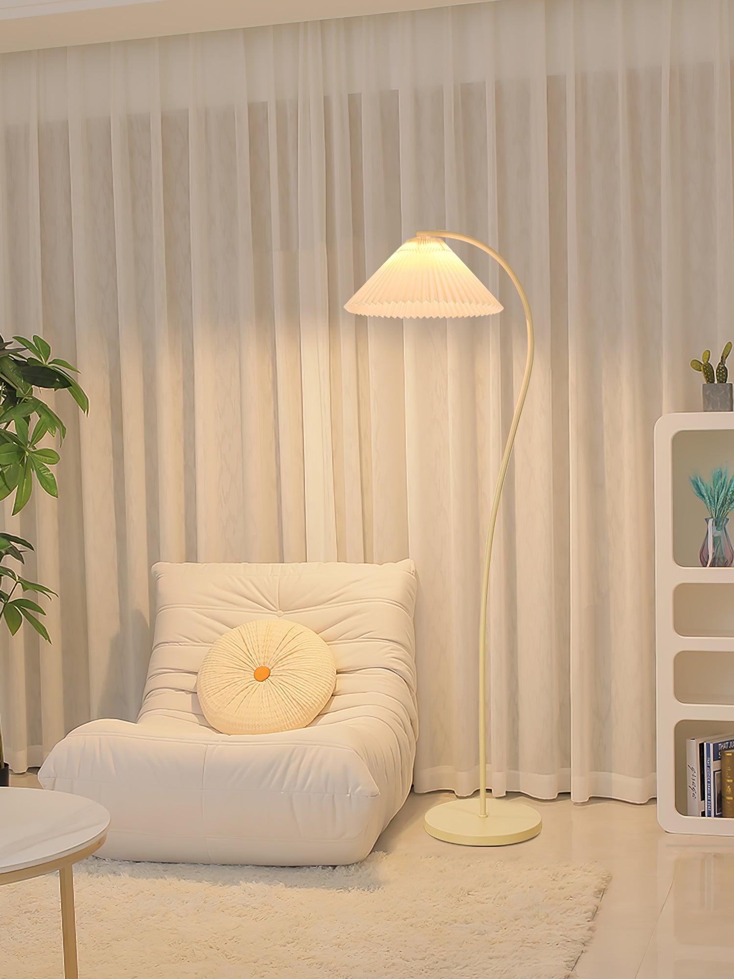 Crescini Pleated Floor Lamp - Cueteks