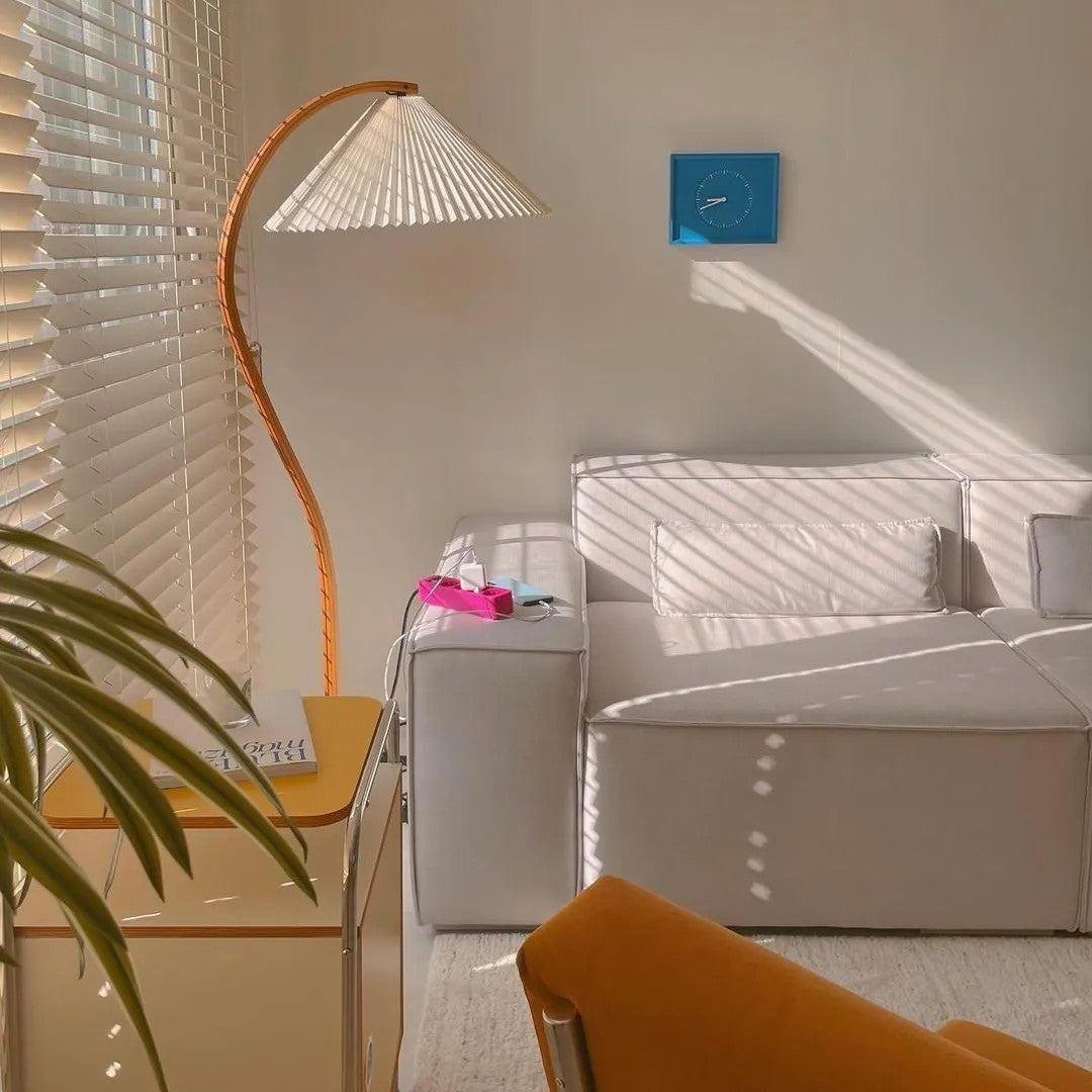 Caprani Floor Lamp - Cueteks