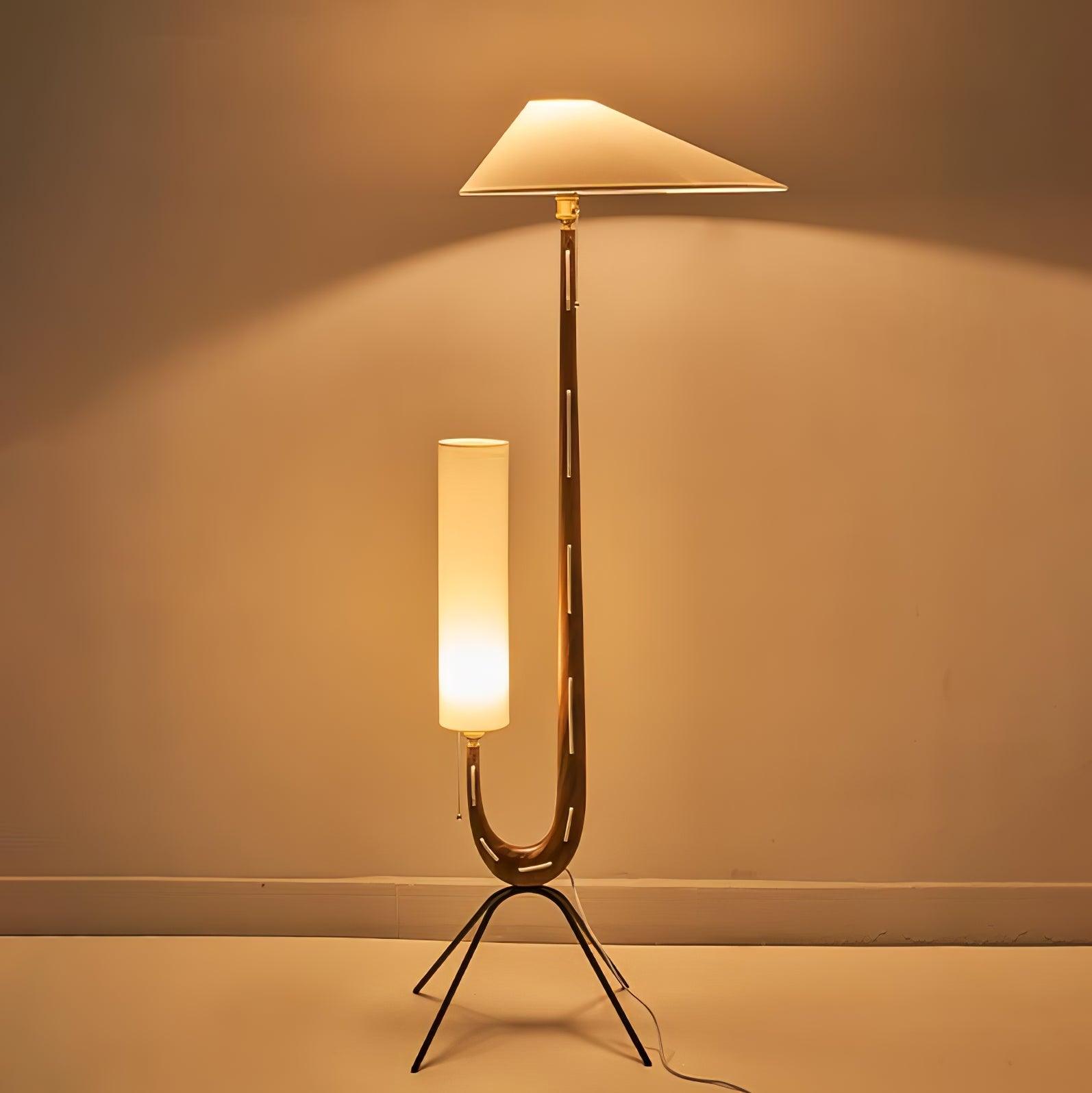 Giraffe Floor Lamp - Cueteks