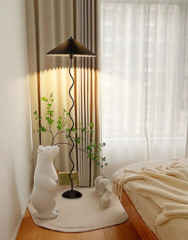 Squiggle Floor Lamp - Cueteks