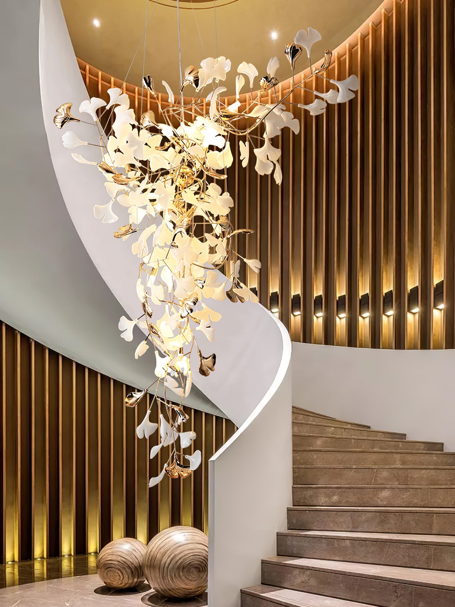 Ginkgo Tip Tlying Chandelier - Cueteks