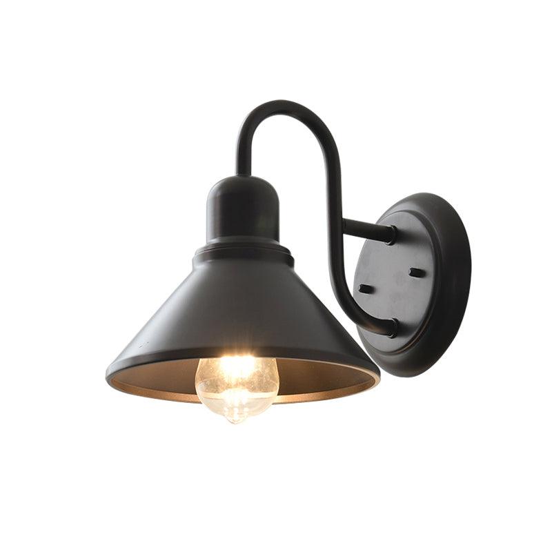 Fable Outdoor Wall Lamp - Cueteks