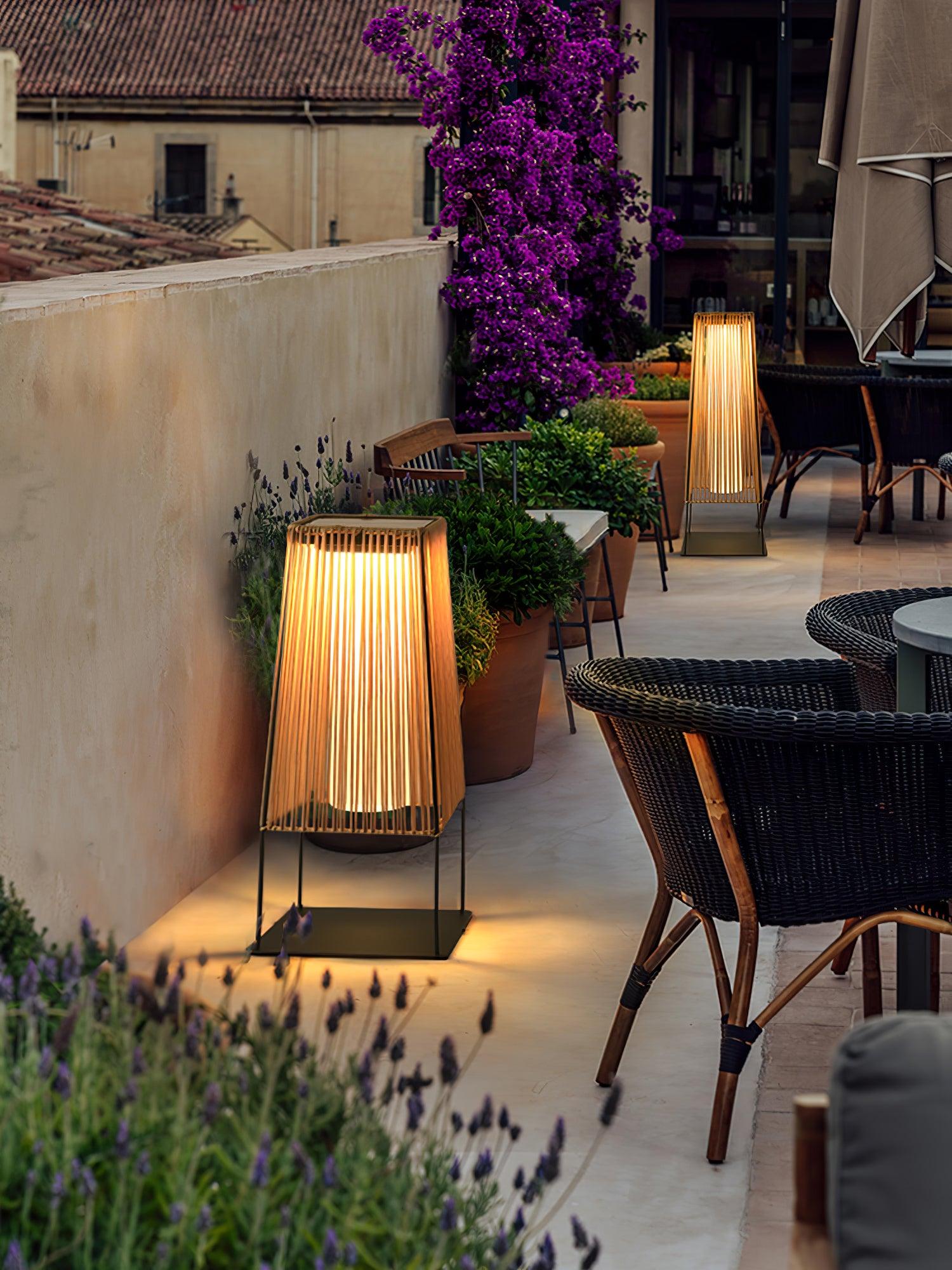 Plastic Rattan Outdoor Post Light with Solar Panel - Cueteks