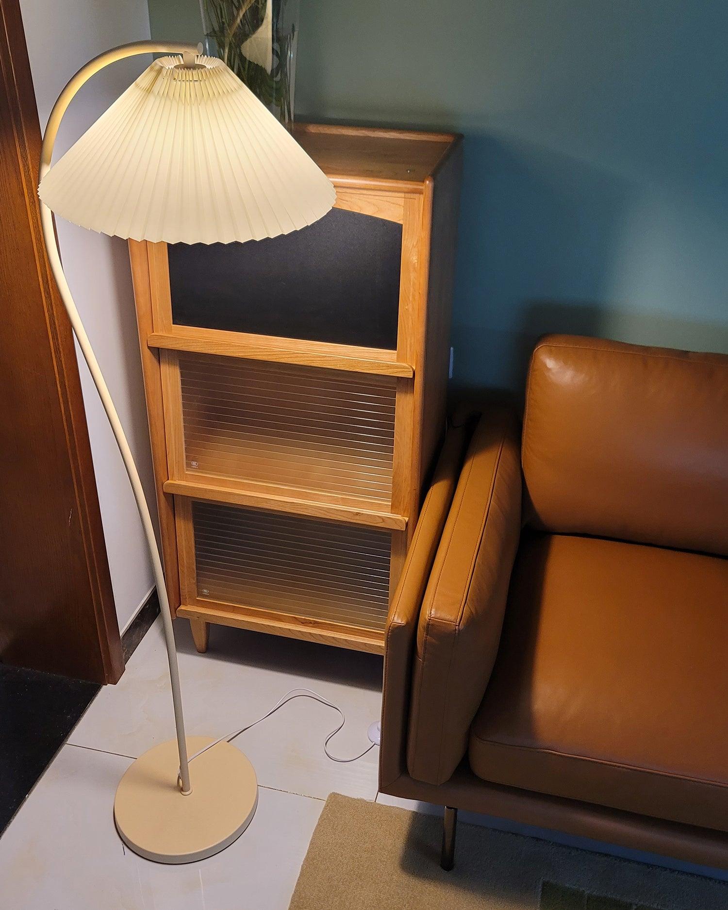 Crescini Pleated Floor Lamp - Cueteks