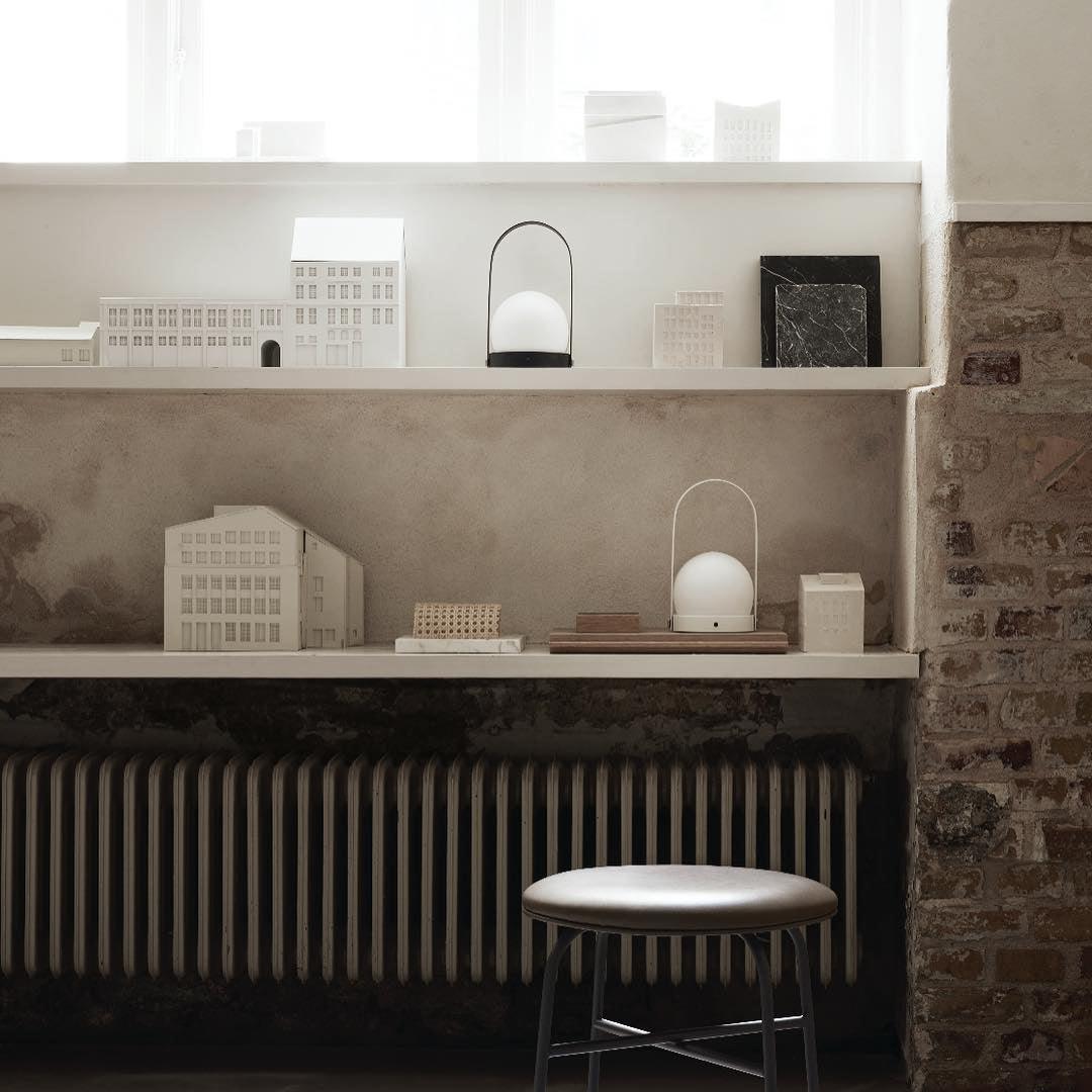 Carrie Built-in Battery Table Lamp - Cueteks