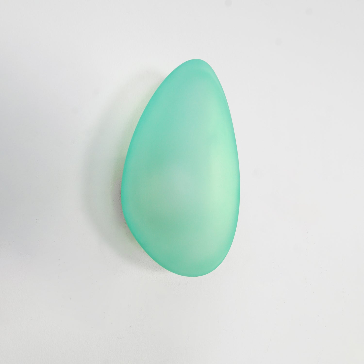 Bubble Glass pebble-shaped wall light