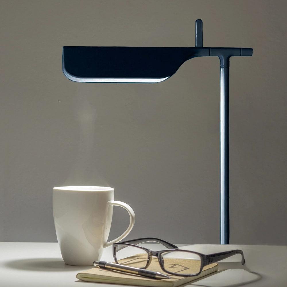 Pivot Ease Table Lamp - Cueteks