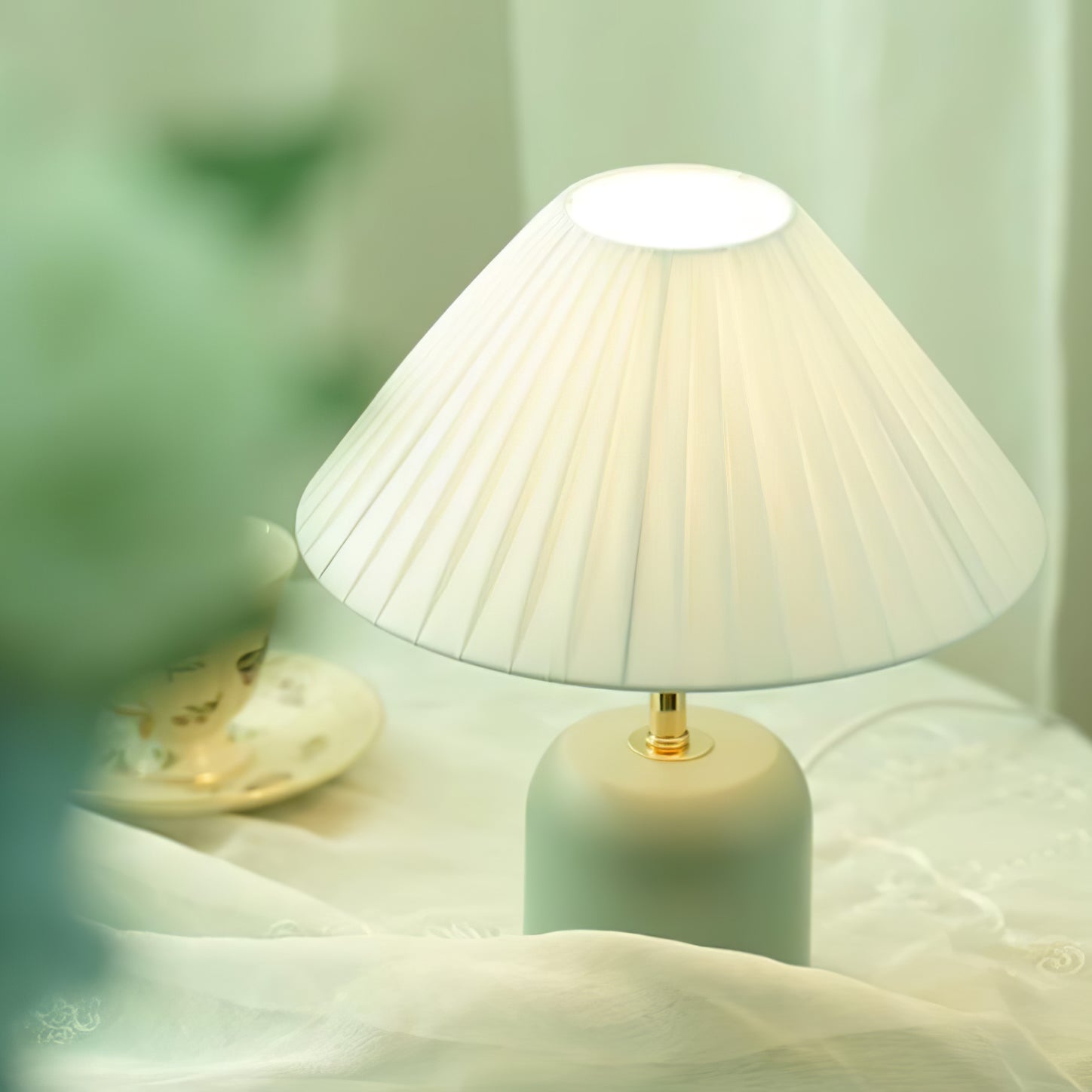 Lunitidal Table Lamp - Cueteks