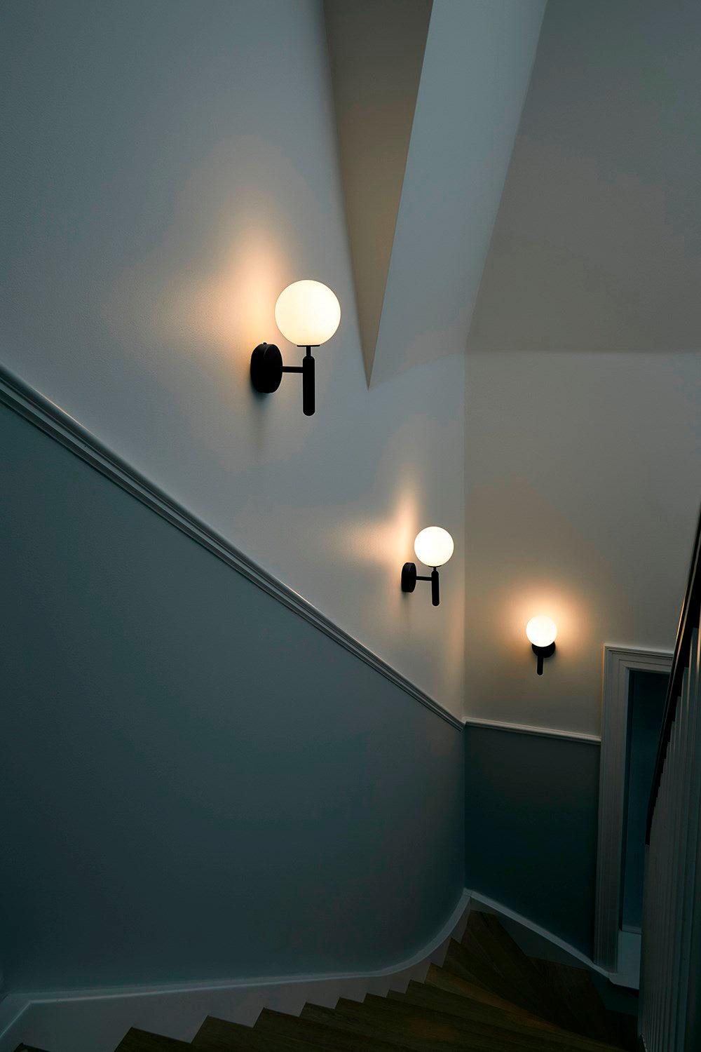 Miira Wall Light - Cueteks