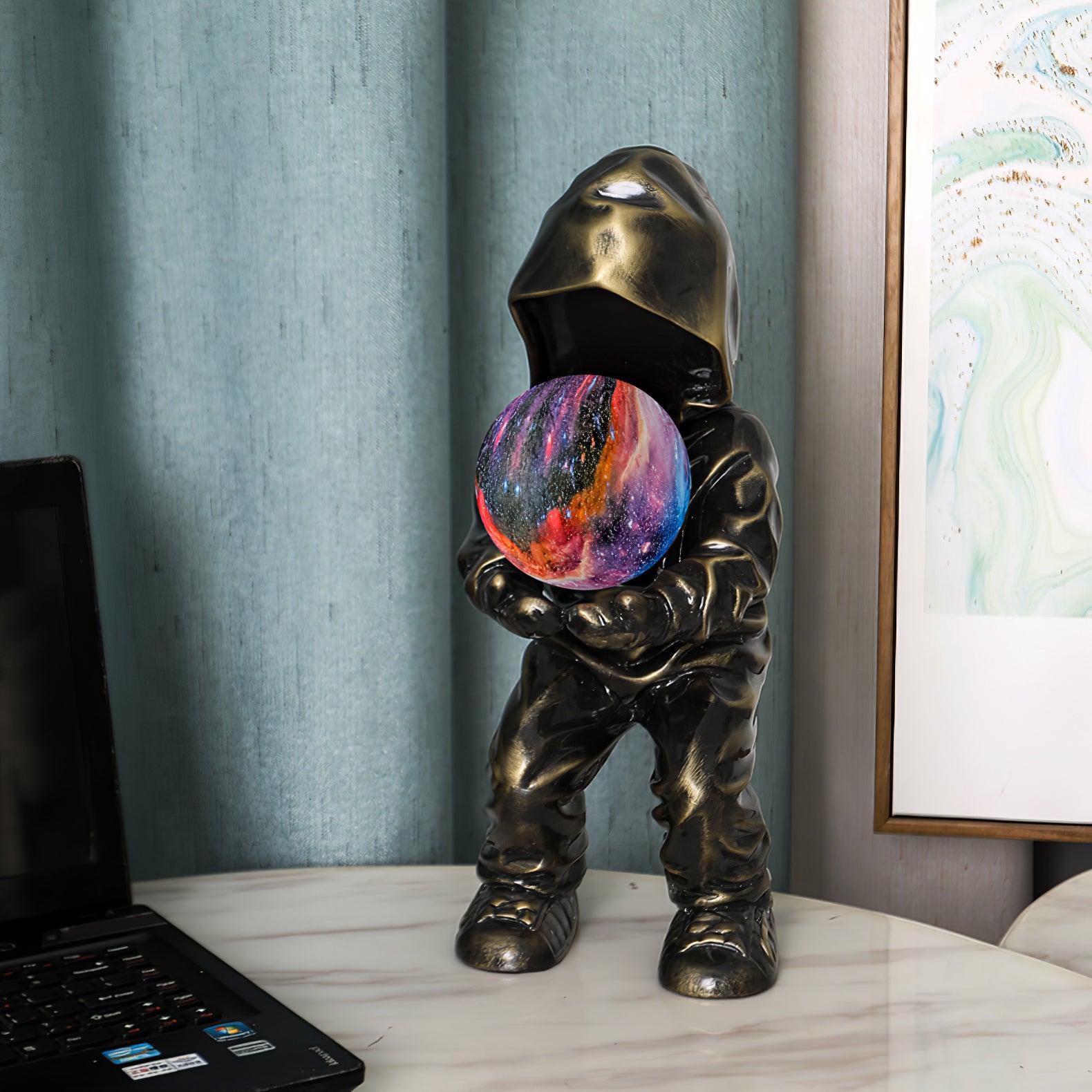 Hacker Planet Table Lamp - Cueteks