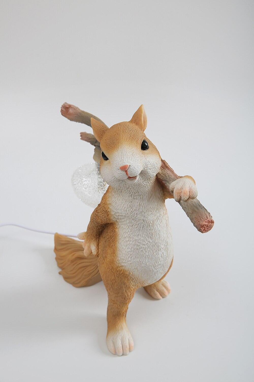 Squirrel Table Lamp - Cueteks