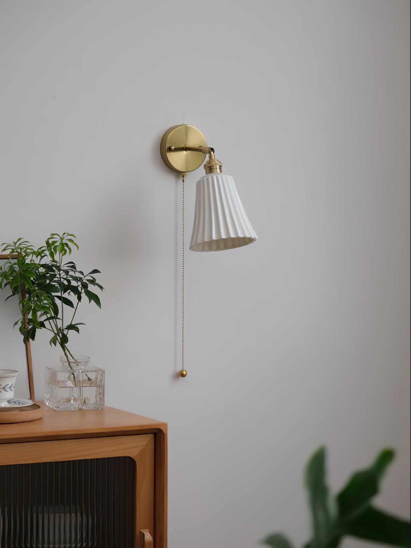 Trumpet Ceramic Wall Light - Cueteks