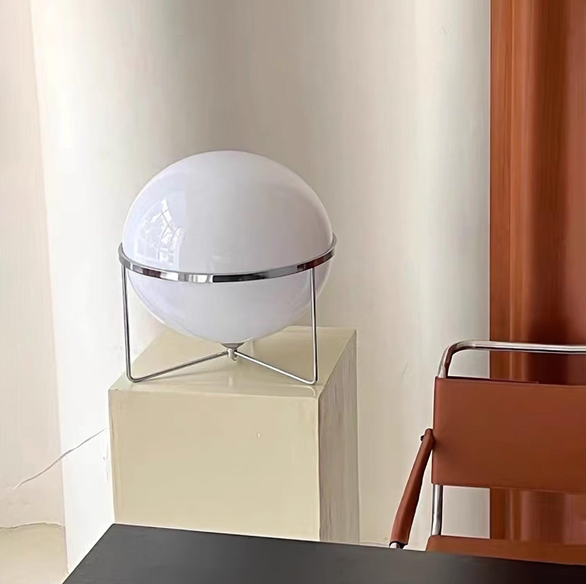 Yolk Table Lamp - Cueteks