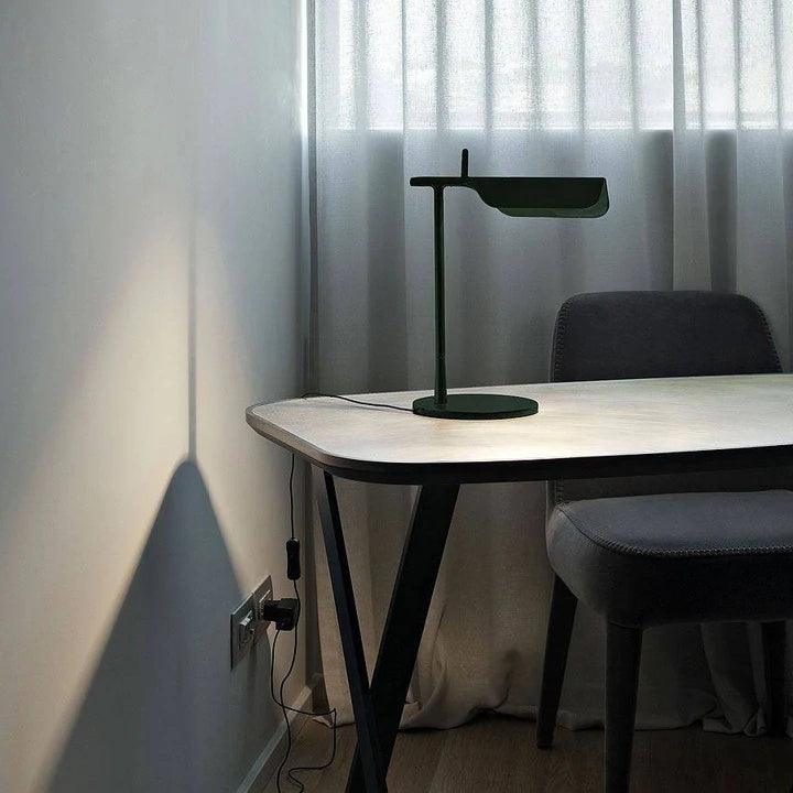 Pivot Ease Table Lamp - Cueteks