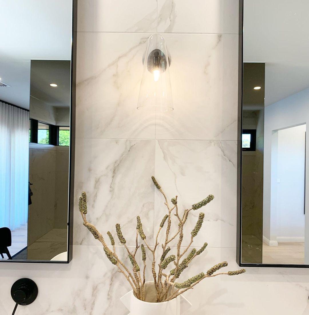 Conical Glass wall lamp