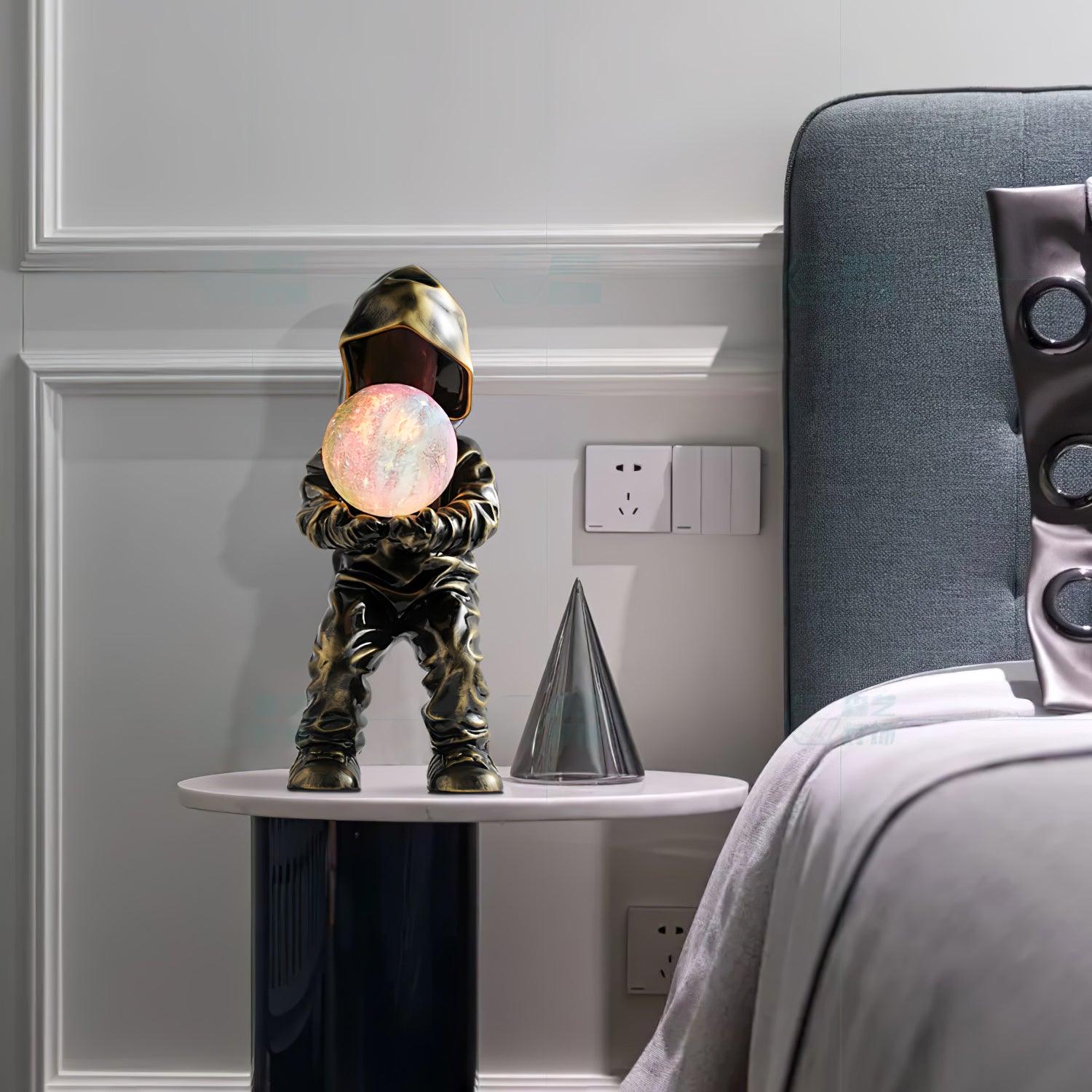 Hacker Planet Table Lamp - Cueteks